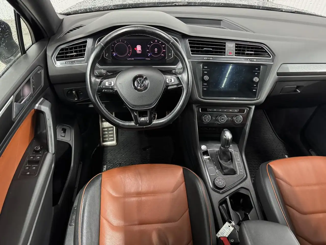 Volkswagen Tiguan снимка Volkswagen Tiguan