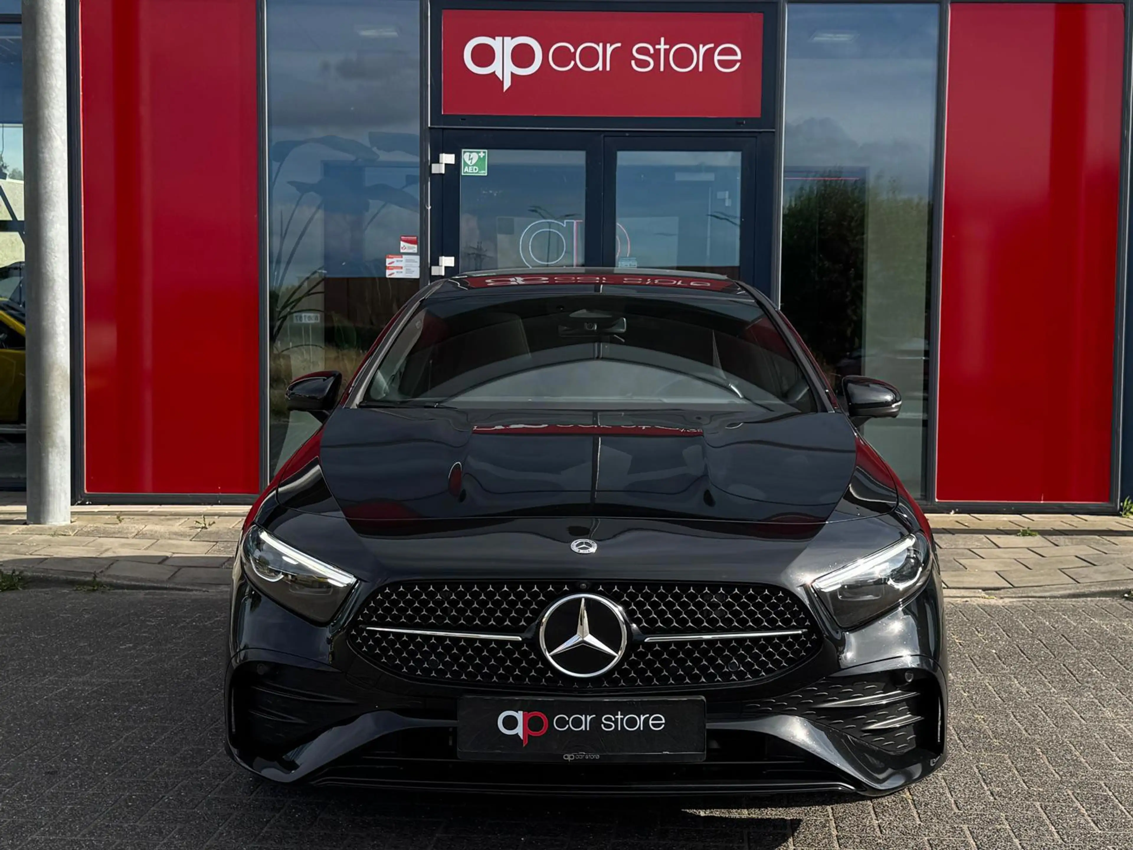Mercedes-Benz A 200 AMG Facelift | Panorama | Head Up | Memory Seats | — photo 2