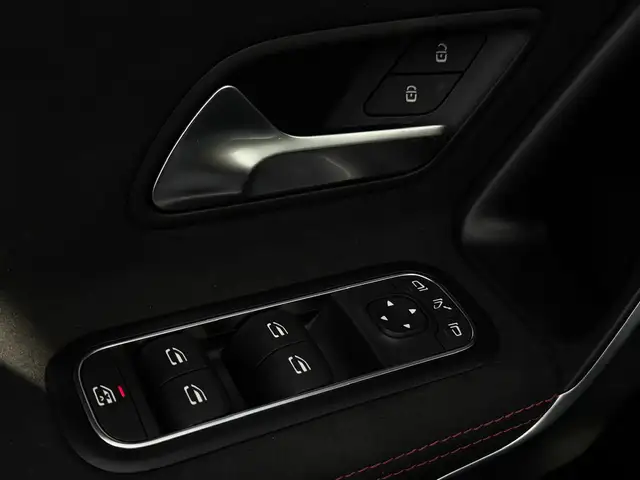 Mercedes-Benz A-Class view 10