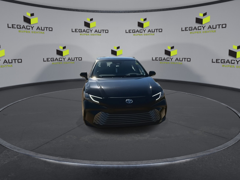 2025 Toyota Camry Sedan