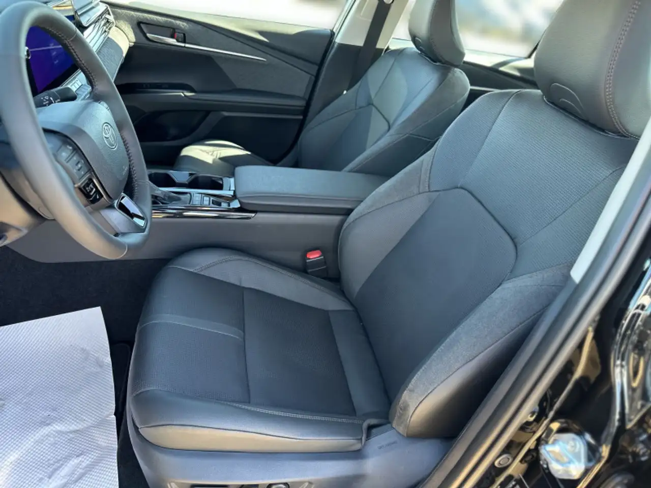 Toyota Camry снимка Toyota Camry