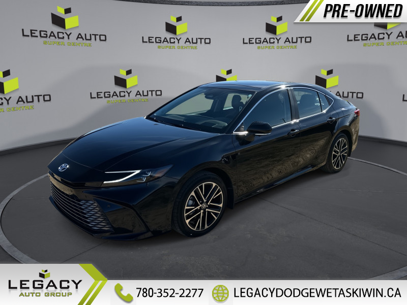 2025 Toyota Camry Sedan