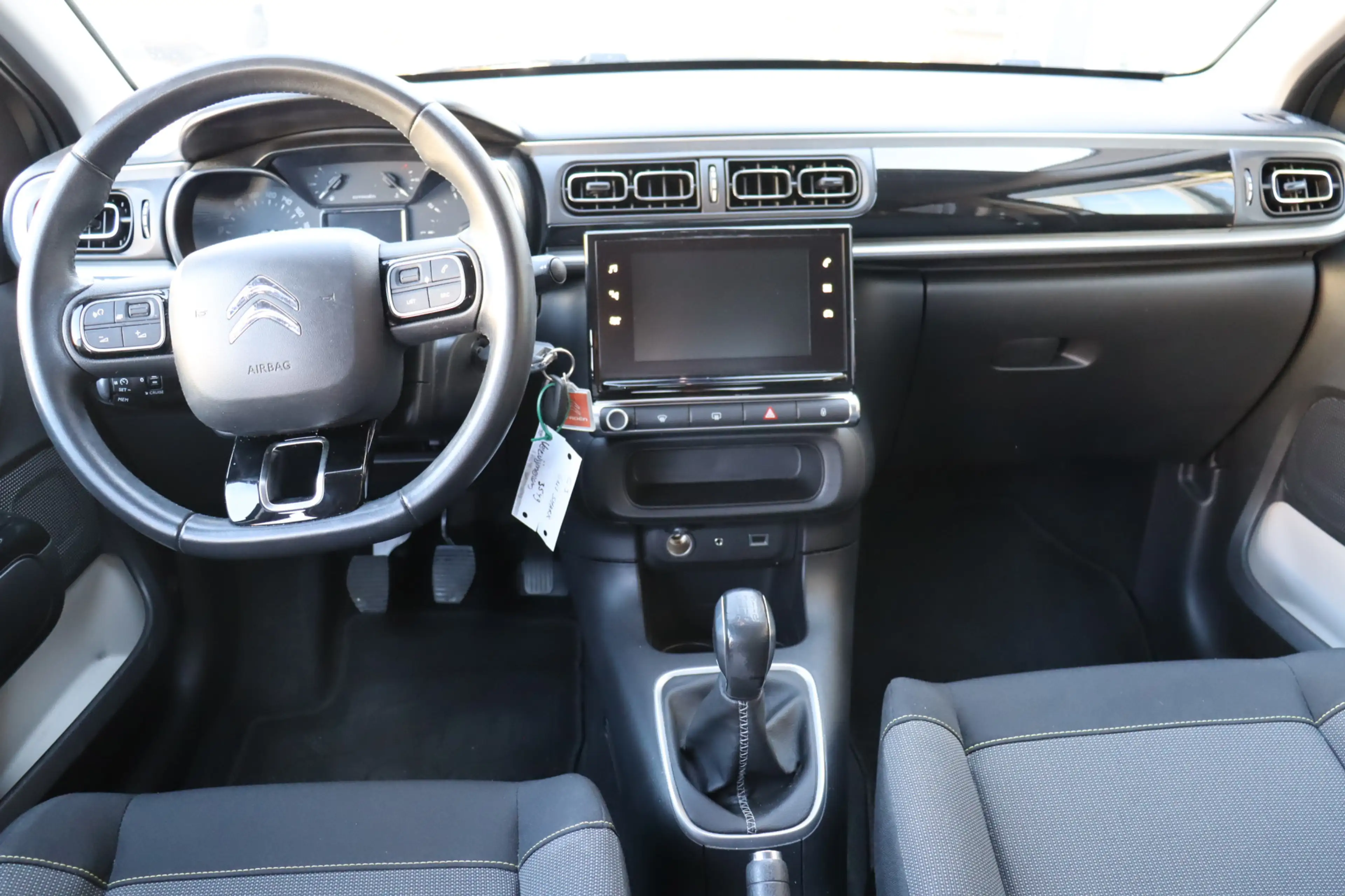 Citroen C3 1.2 PureTech Shine, Cruise Control, Airco, Camera, — photo 9