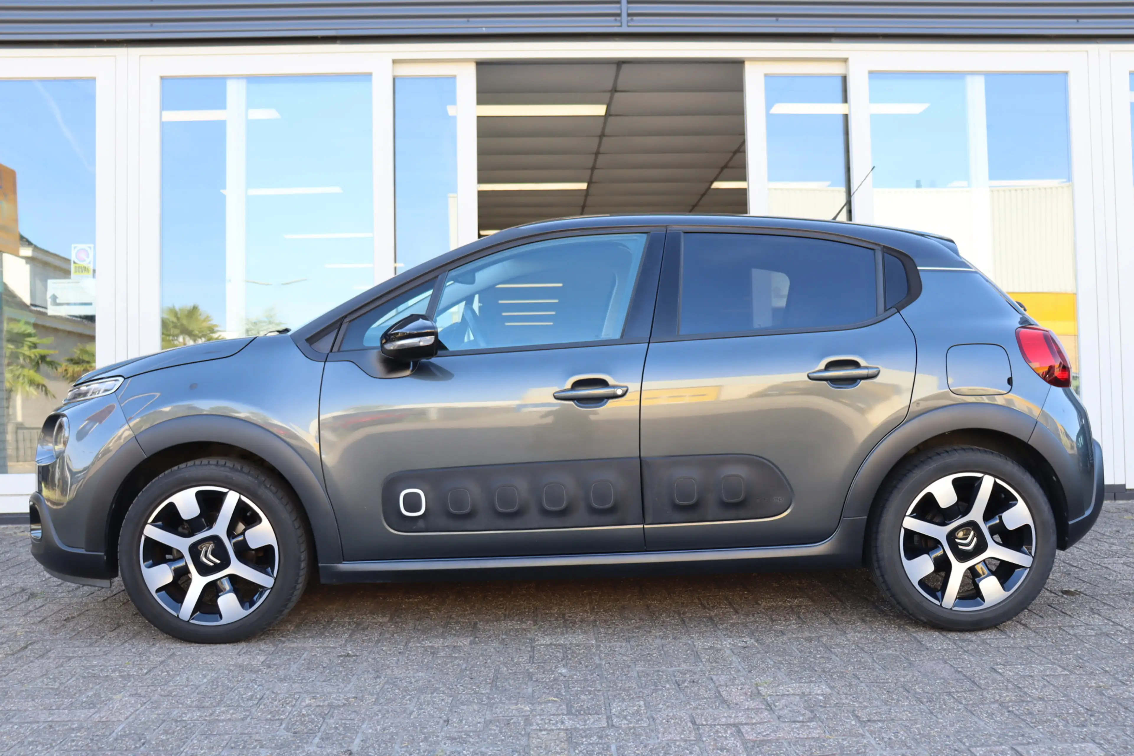 Citroen C3 1.2 PureTech Shine, Cruise Control, Airco, Camera, — photo 8