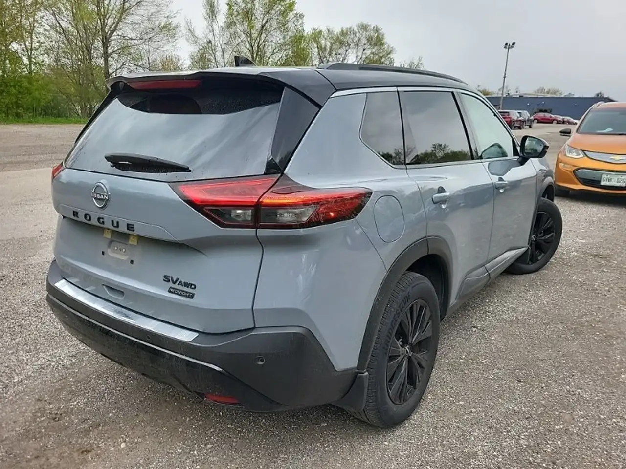 Nissan Rogue снимка Nissan Rogue