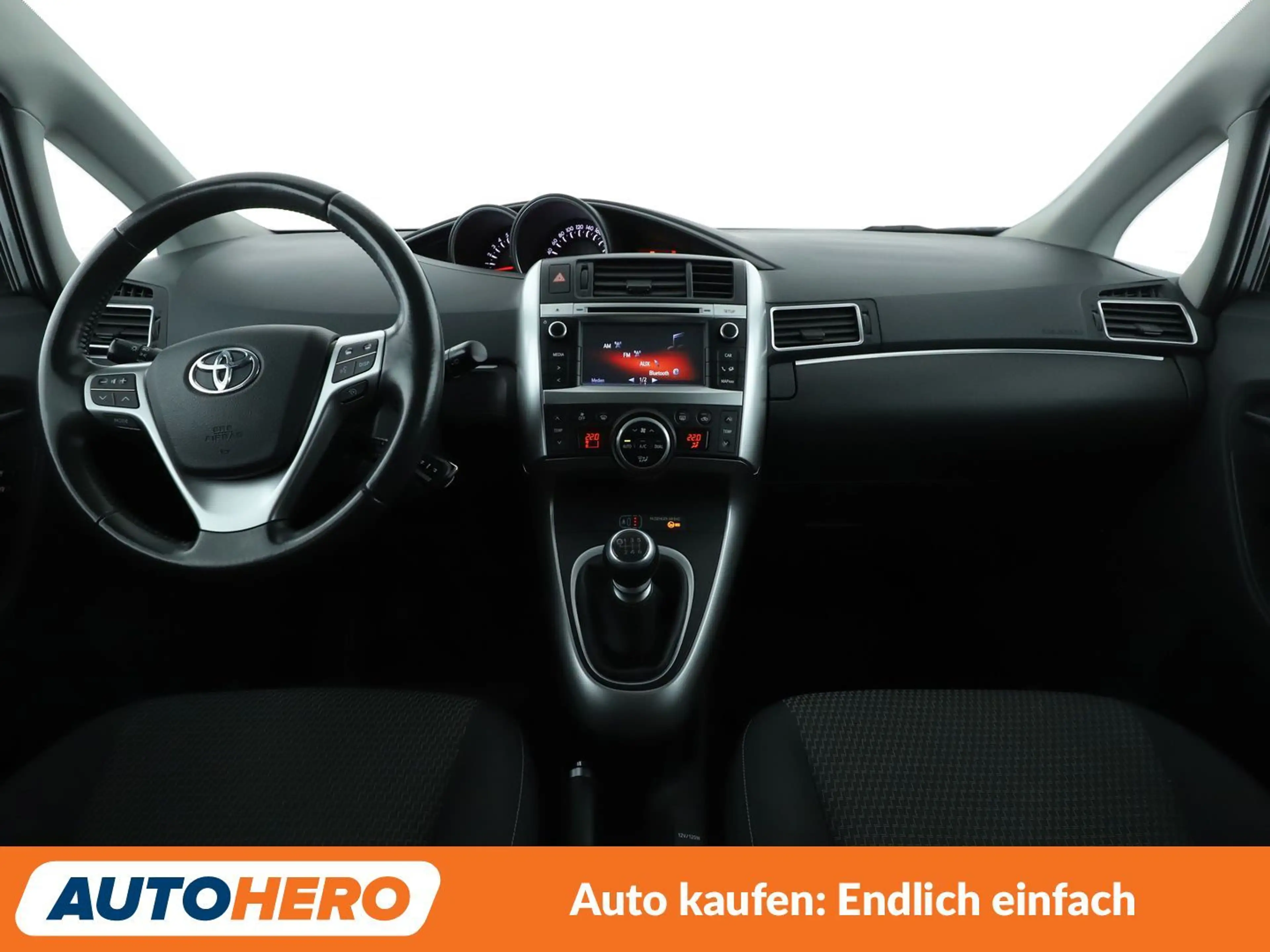 Toyota Verso 1.8 Comfort*TEMPO*CAM*SHZ*LIM*ALU*NAVI*ALU* — photo 12