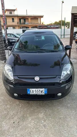 Fiat Punto Evo Punto III 2010 Evo 3p 1.4 Dynamic 77cv