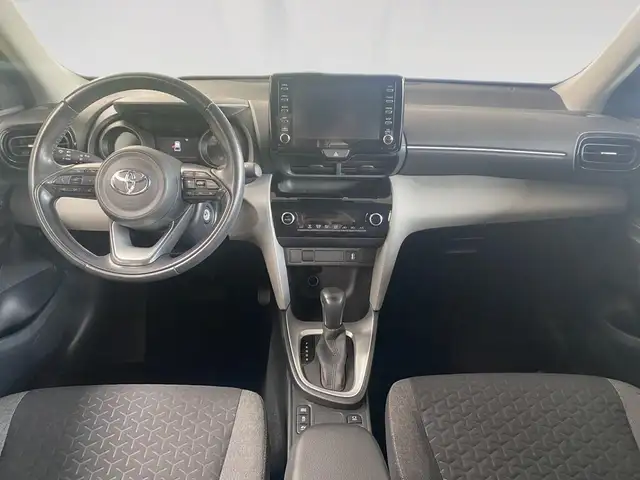 Toyota Yaris view 6