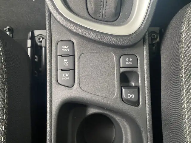 Toyota Yaris view 27
