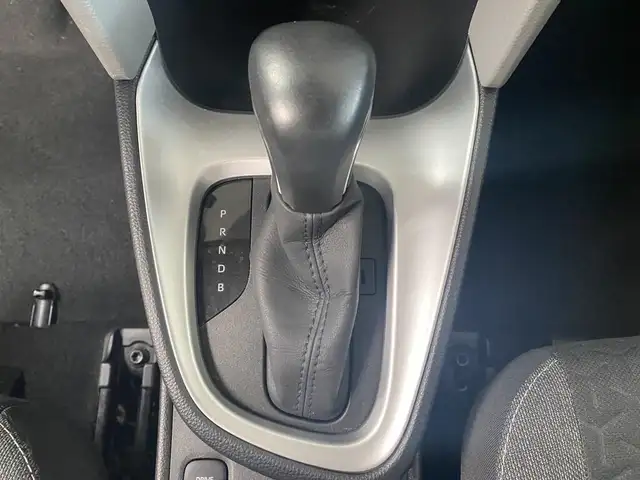 Toyota Yaris view 26