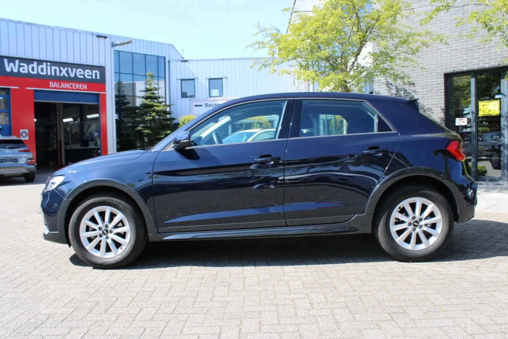 Audi A1 citycarver 30 TFSI DSG Virtual/Navi/16"/Pdc "RIJKL Bleu - 2