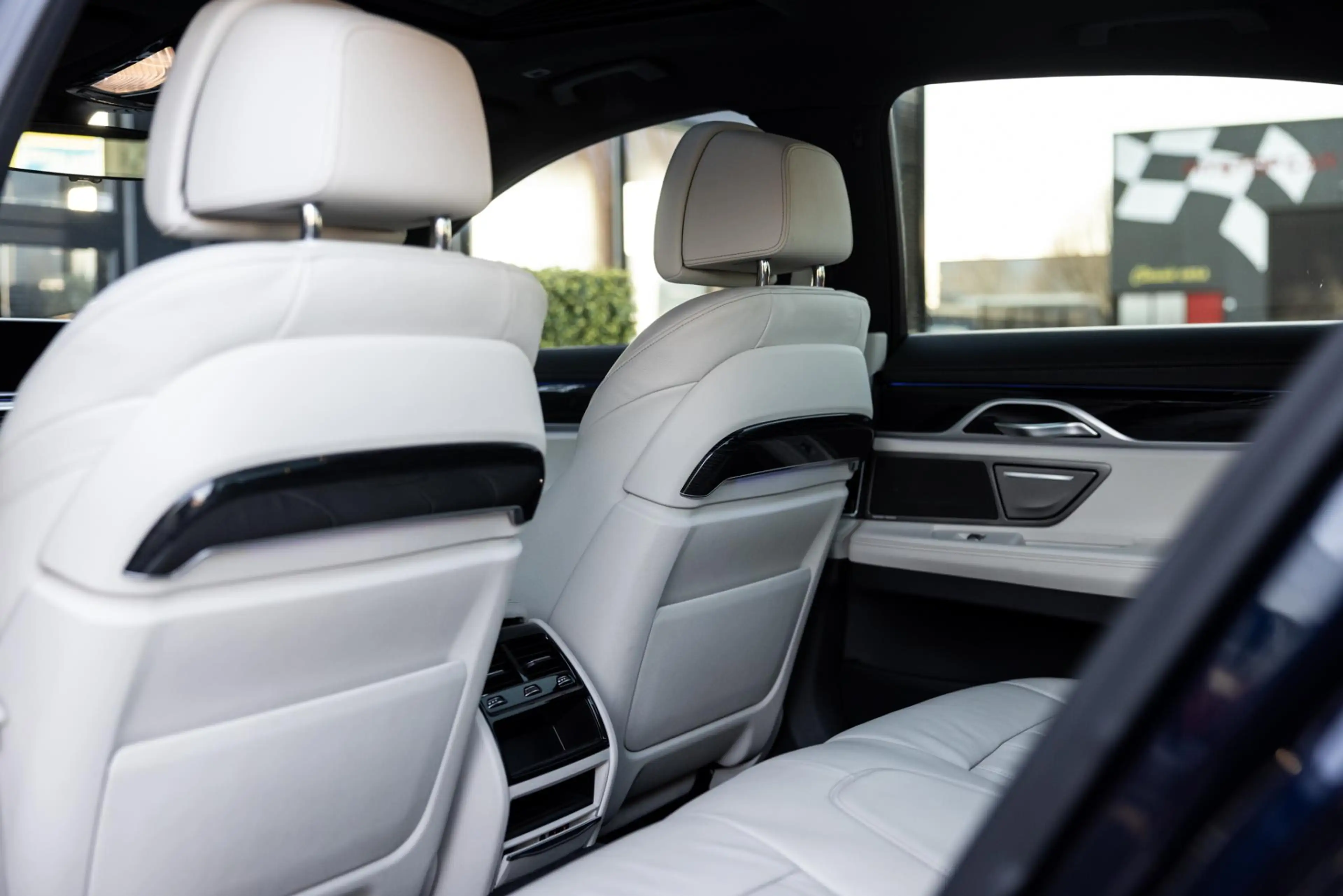 BMW 745 7-serie 745e M-Sport, Pano, ACC, H&K Audio, Luchtv — photo 14