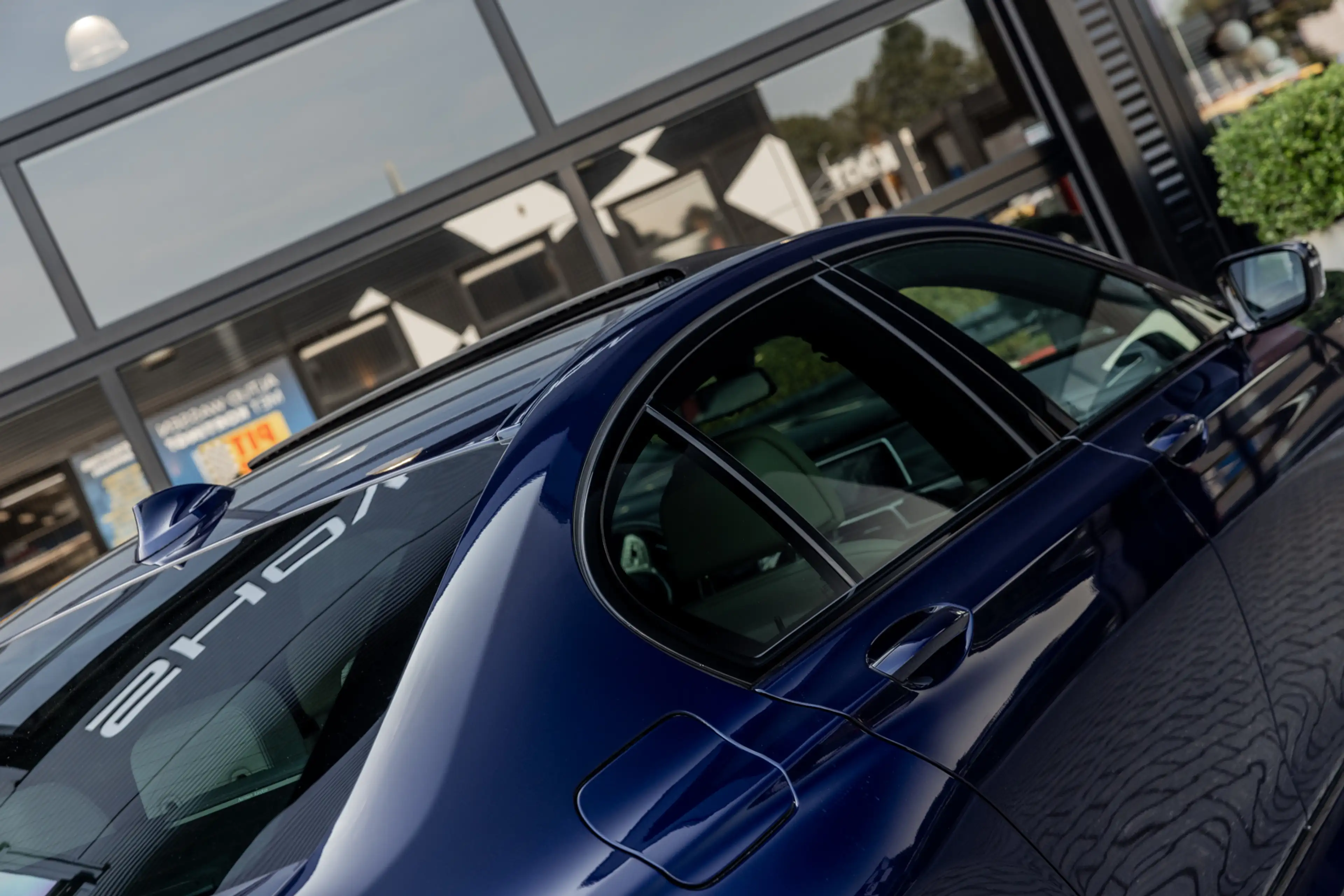 BMW 745 7-serie 745e M-Sport, Pano, ACC, H&K Audio, Luchtv — photo 9