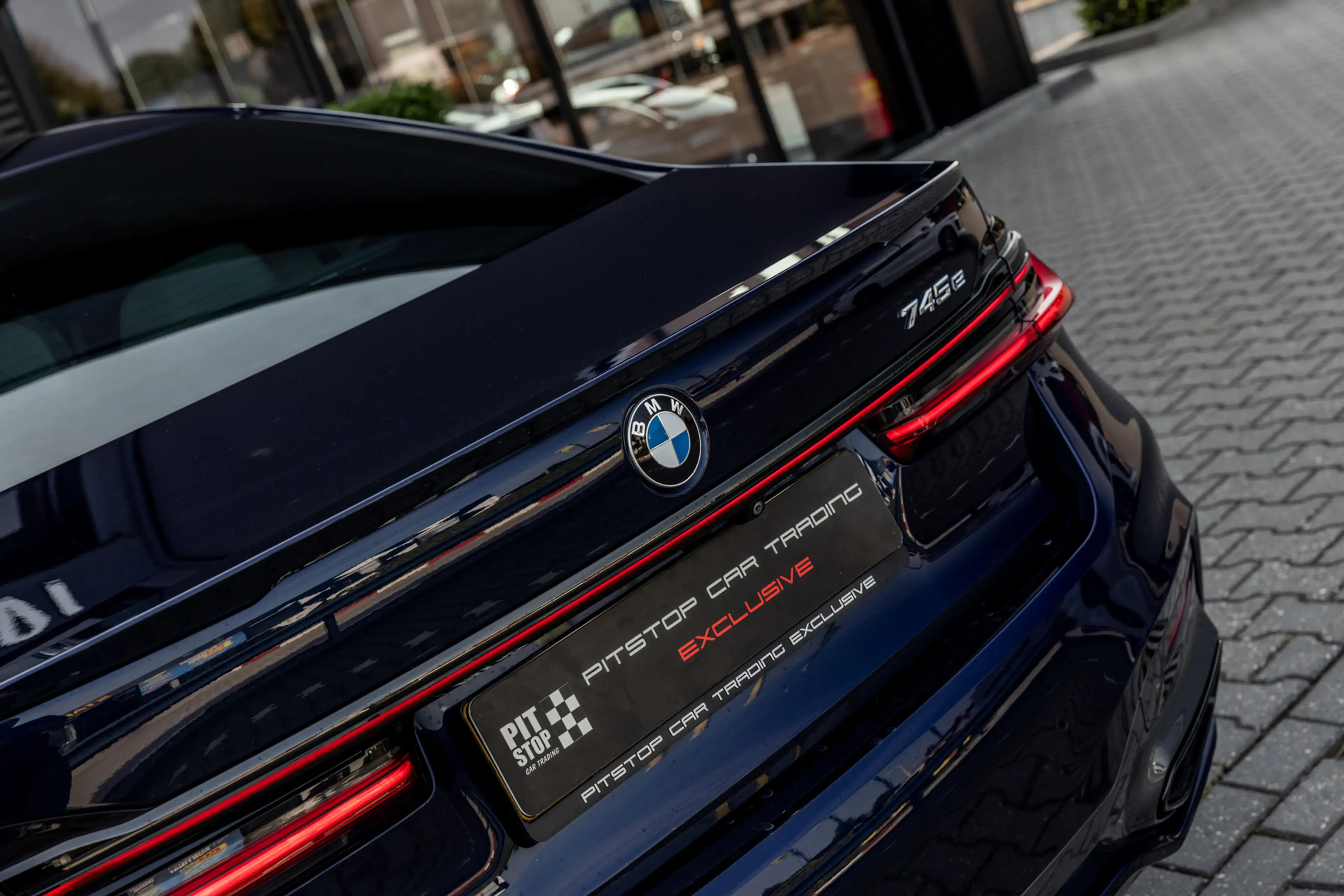 BMW 745 7-serie 745e M-Sport, Pano, ACC, H&K Audio, Luchtv — photo 11