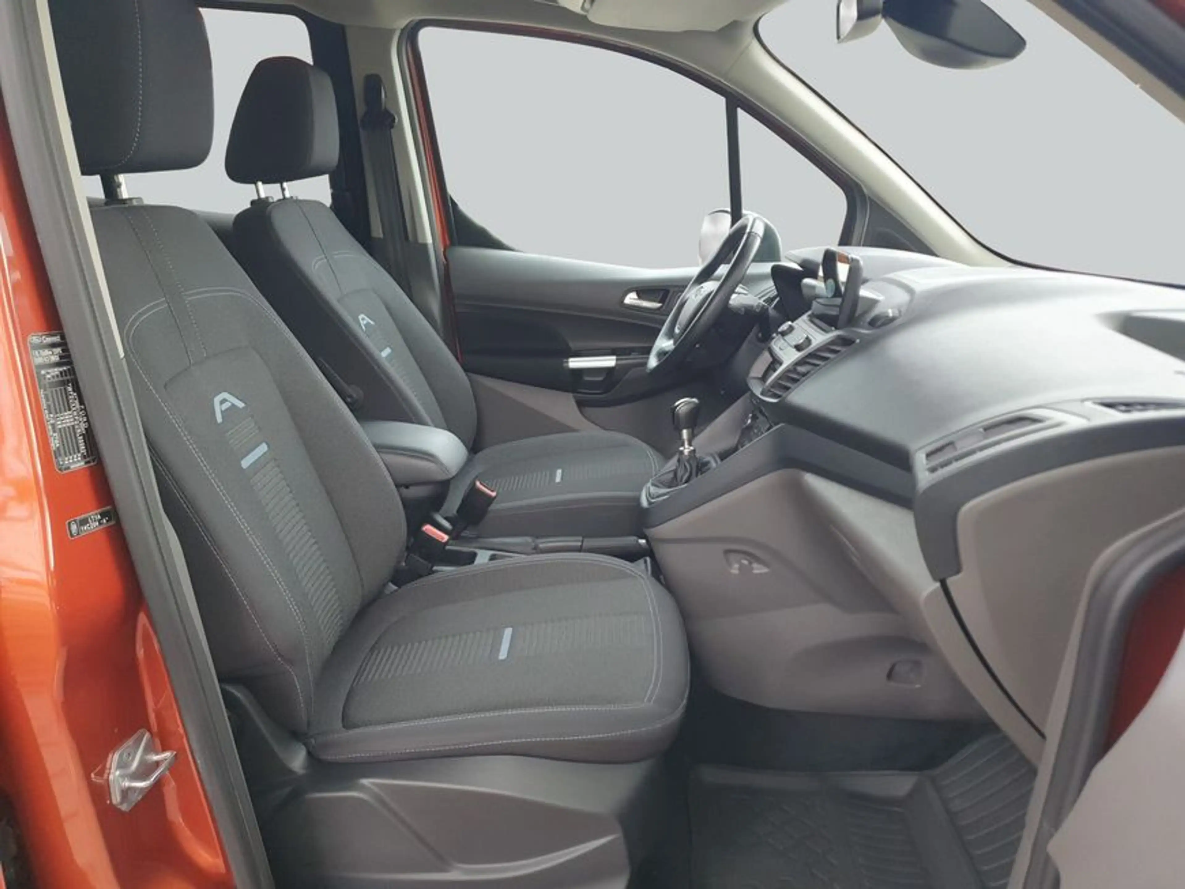 Ford Grand Tourneo Connect 1.5 EcoBlue Start/Stop Activ — photo 12