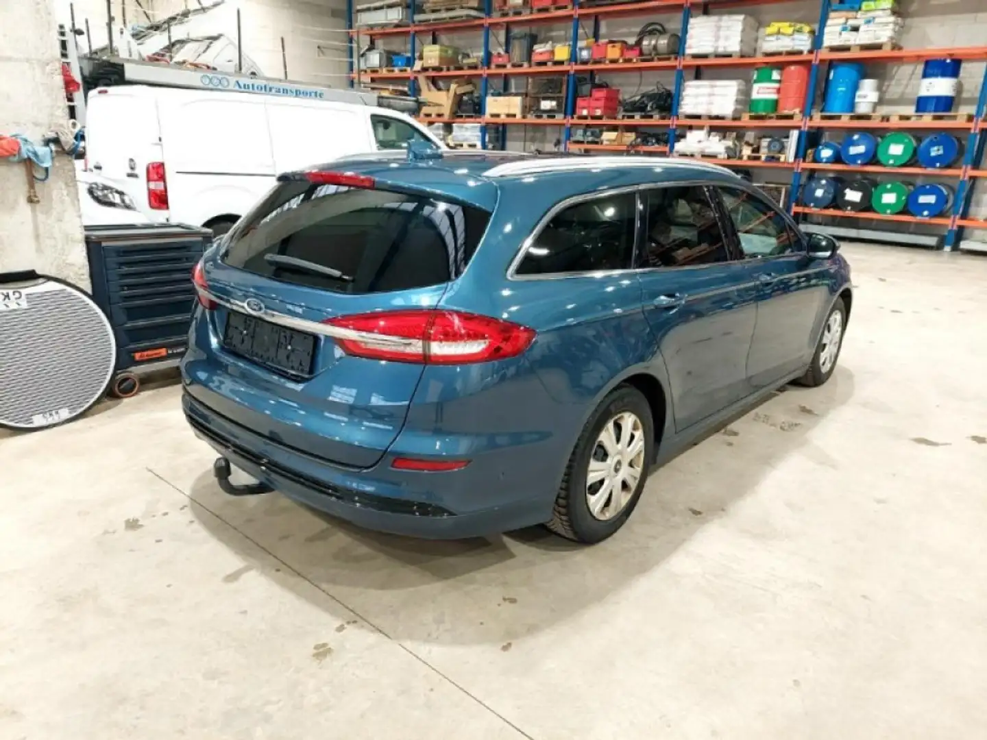 Ford Mondeo Titanium LED Navi Standheiz ACC AHK R.Cam Blau - 2
