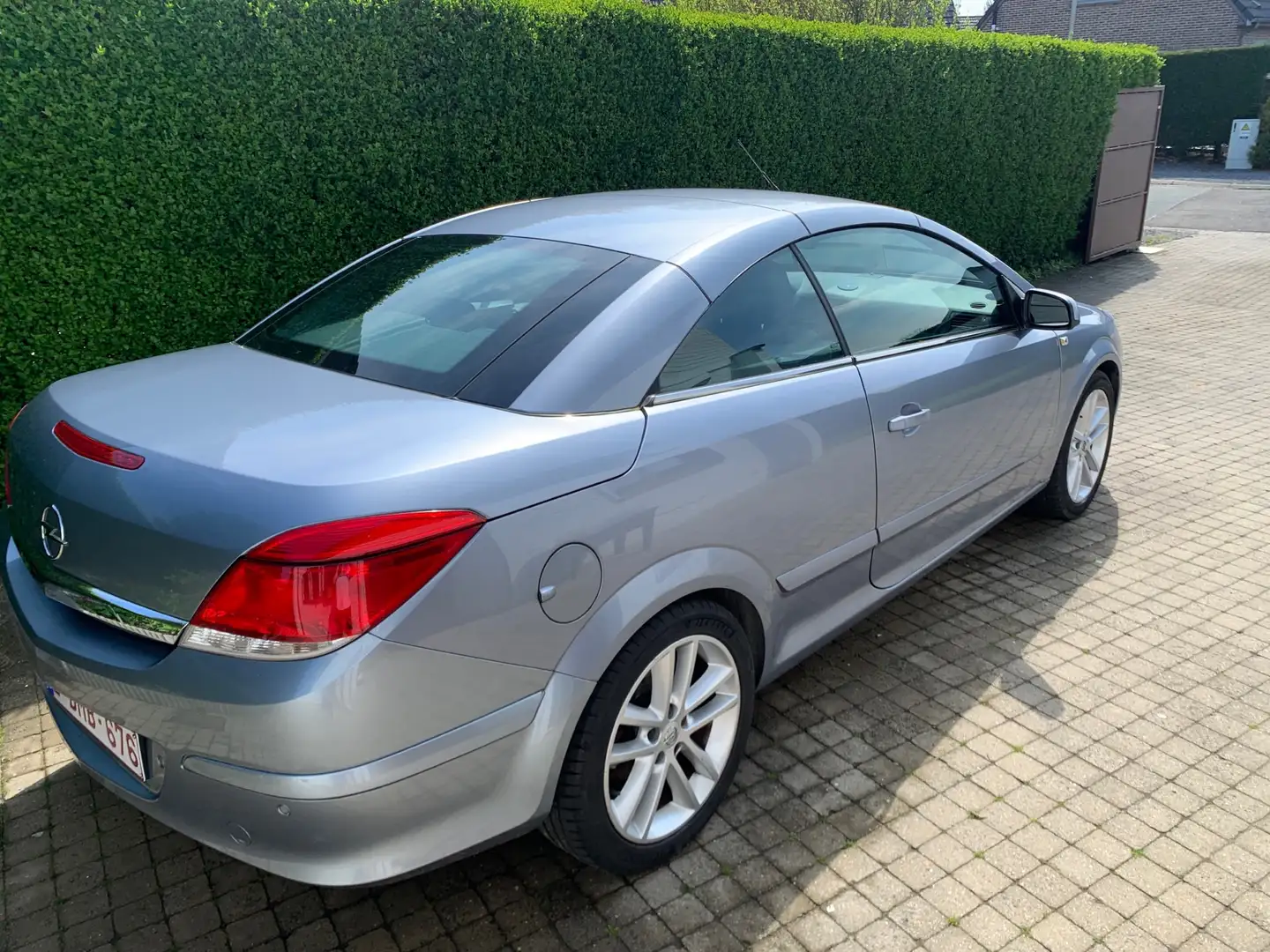 Opel Astra 1.6i Cosmo Gris - 2