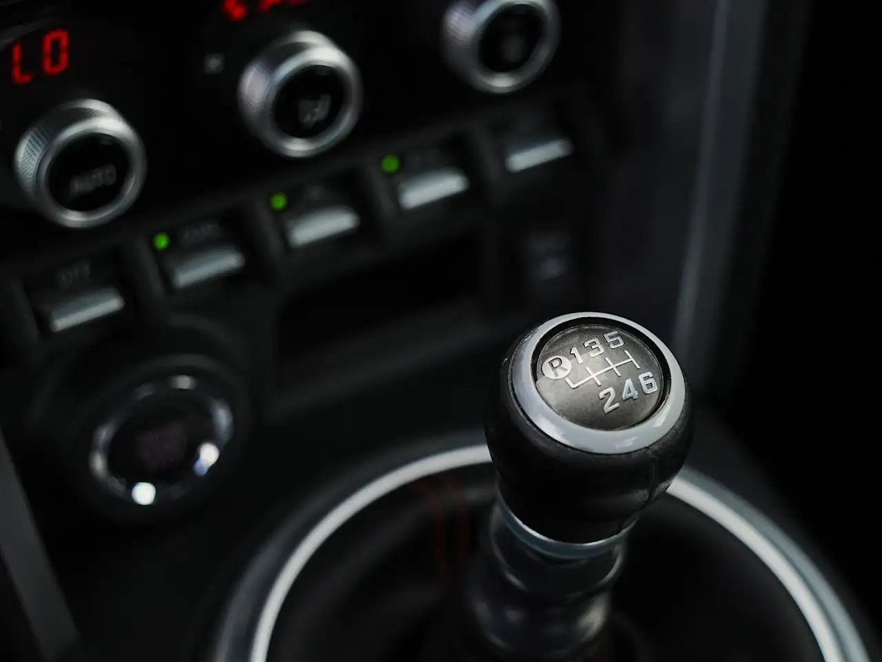 Subaru BRZ снимка Subaru BRZ