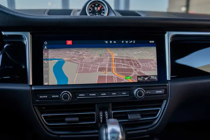 Porsche Macan 2020, foto 10