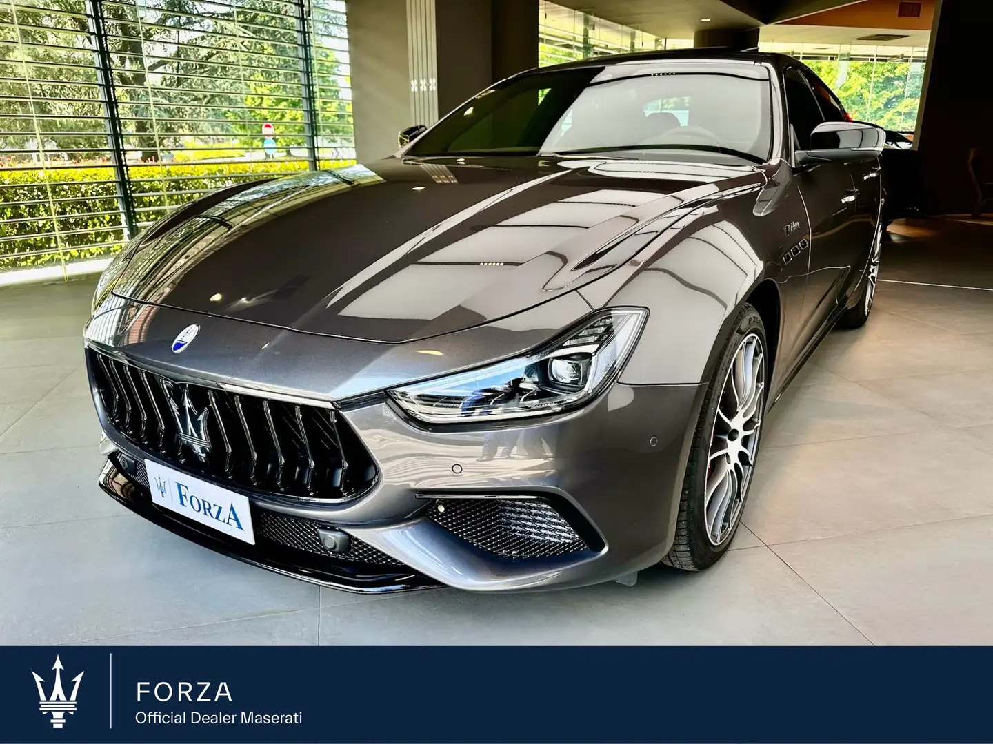 Maserati Ghibli 3.0 V6 Modena S 430cv awd, FULL Opt. + Pack Neriss Gri - 1