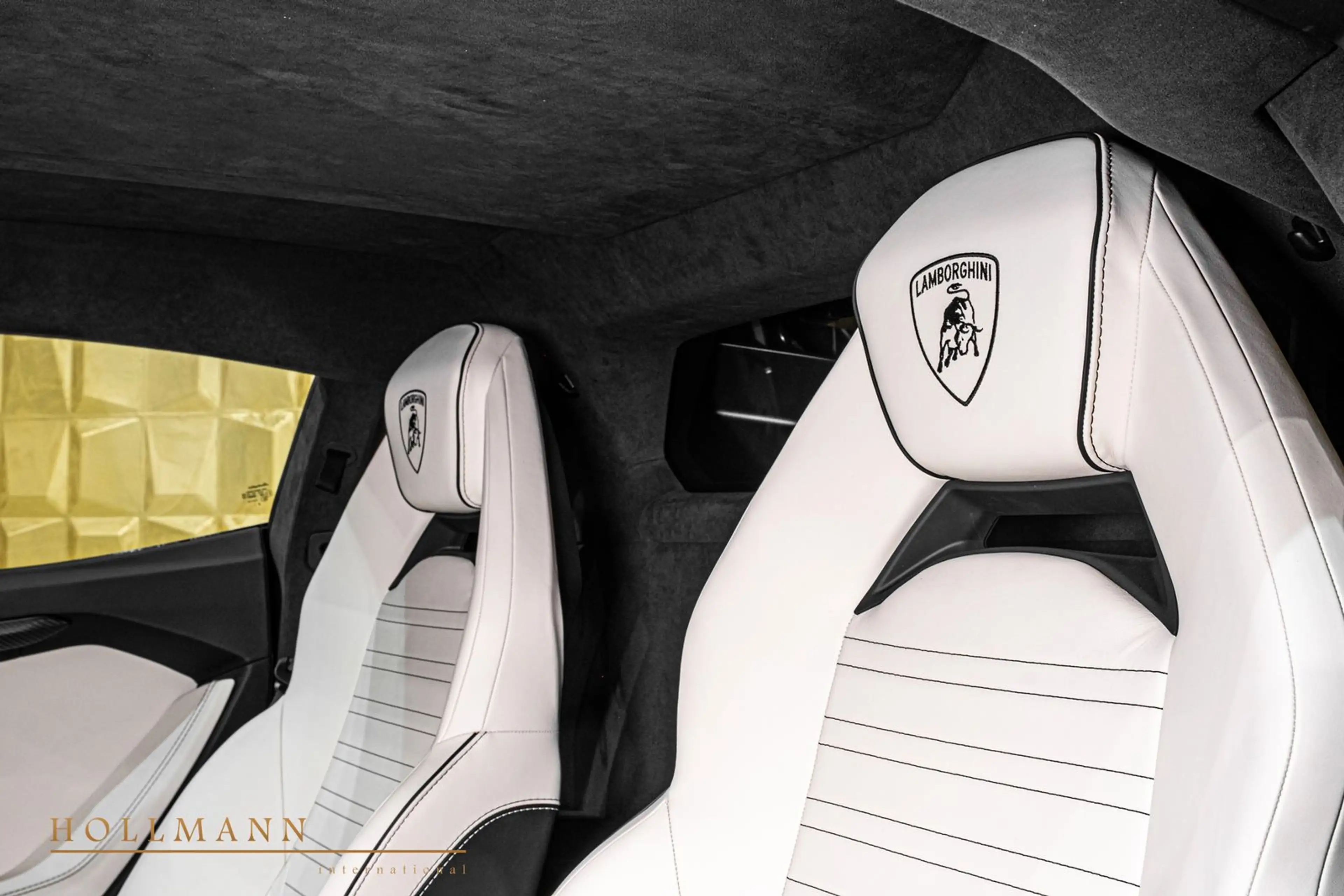 Lamborghini Revuelto CARBON + SONUS FABER + PROD. 2026 — photo 15