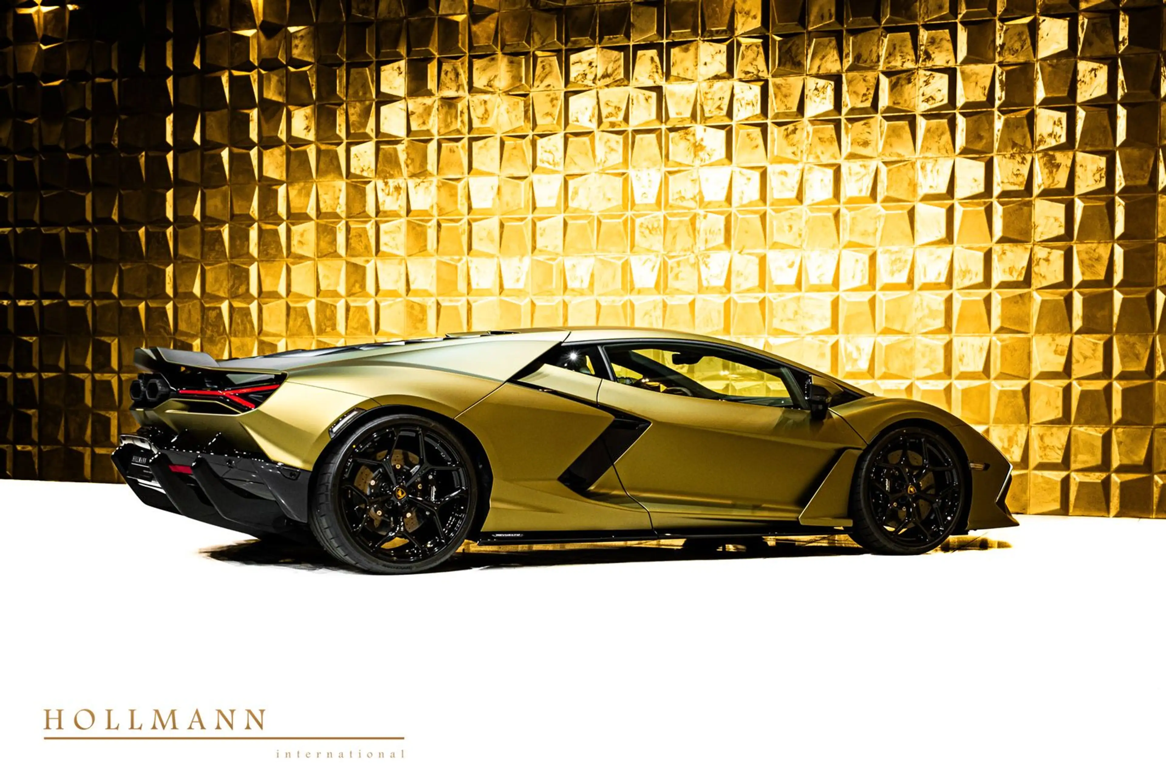 Lamborghini Revuelto CARBON + SONUS FABER + PROD. 2026 — photo 6