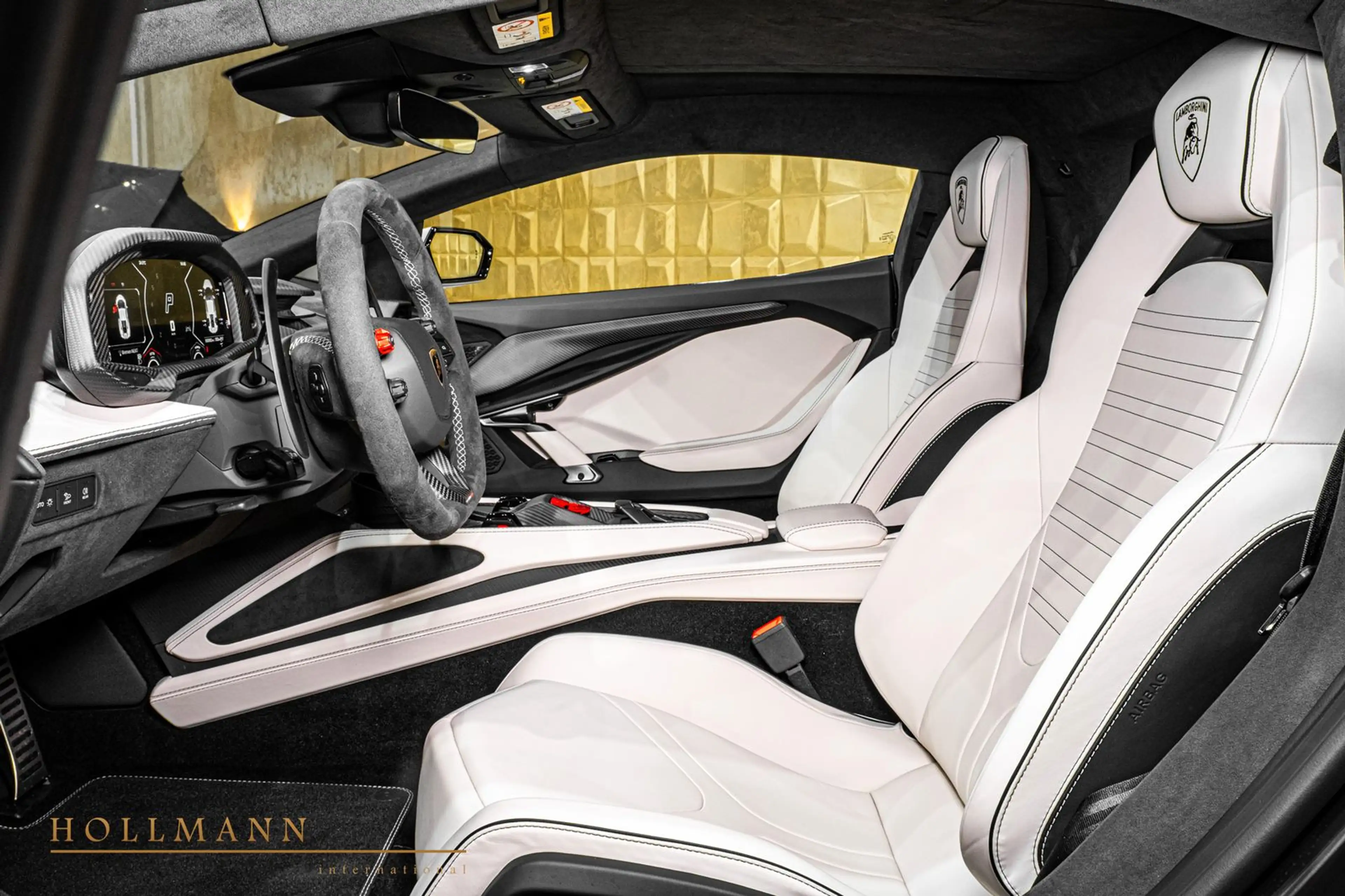 Lamborghini Revuelto CARBON + SONUS FABER + PROD. 2026 — photo 14