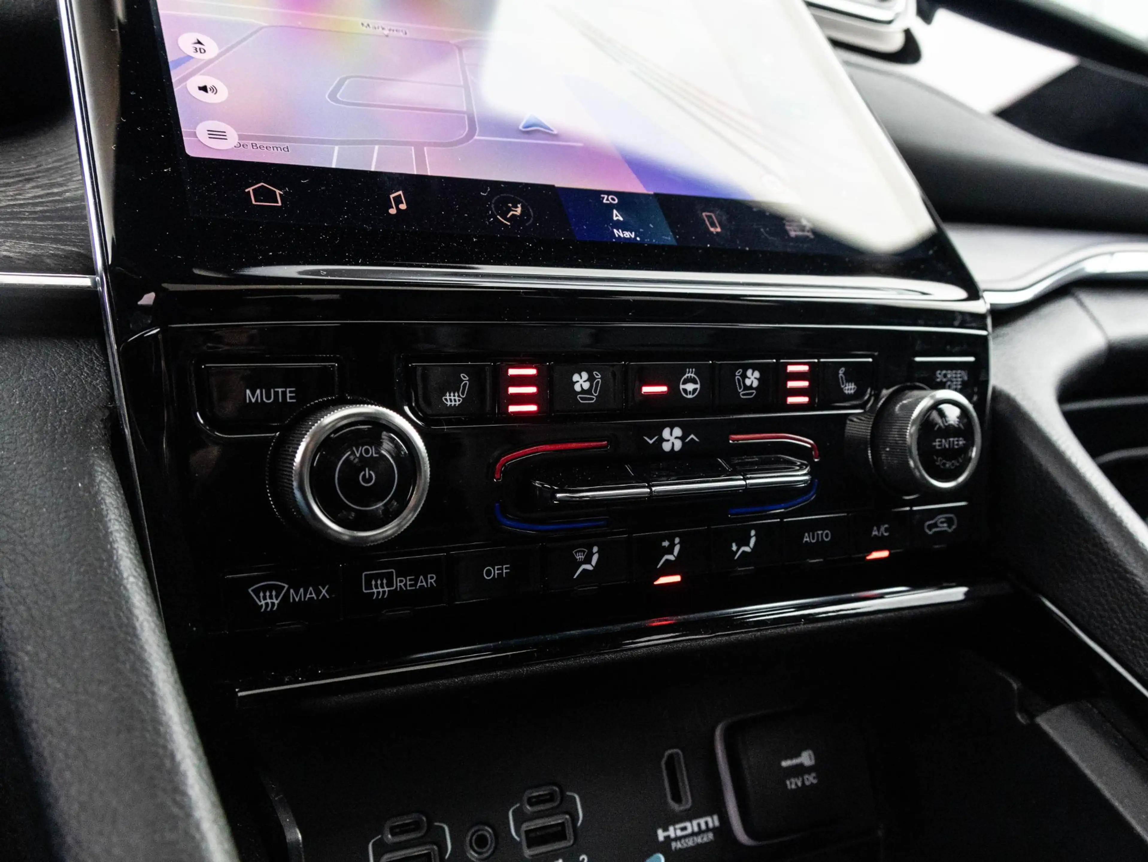 Jeep Grand Cherokee 2.0 Executive 4xe | Luchtvering | Pano-dak | Passe — photo 29