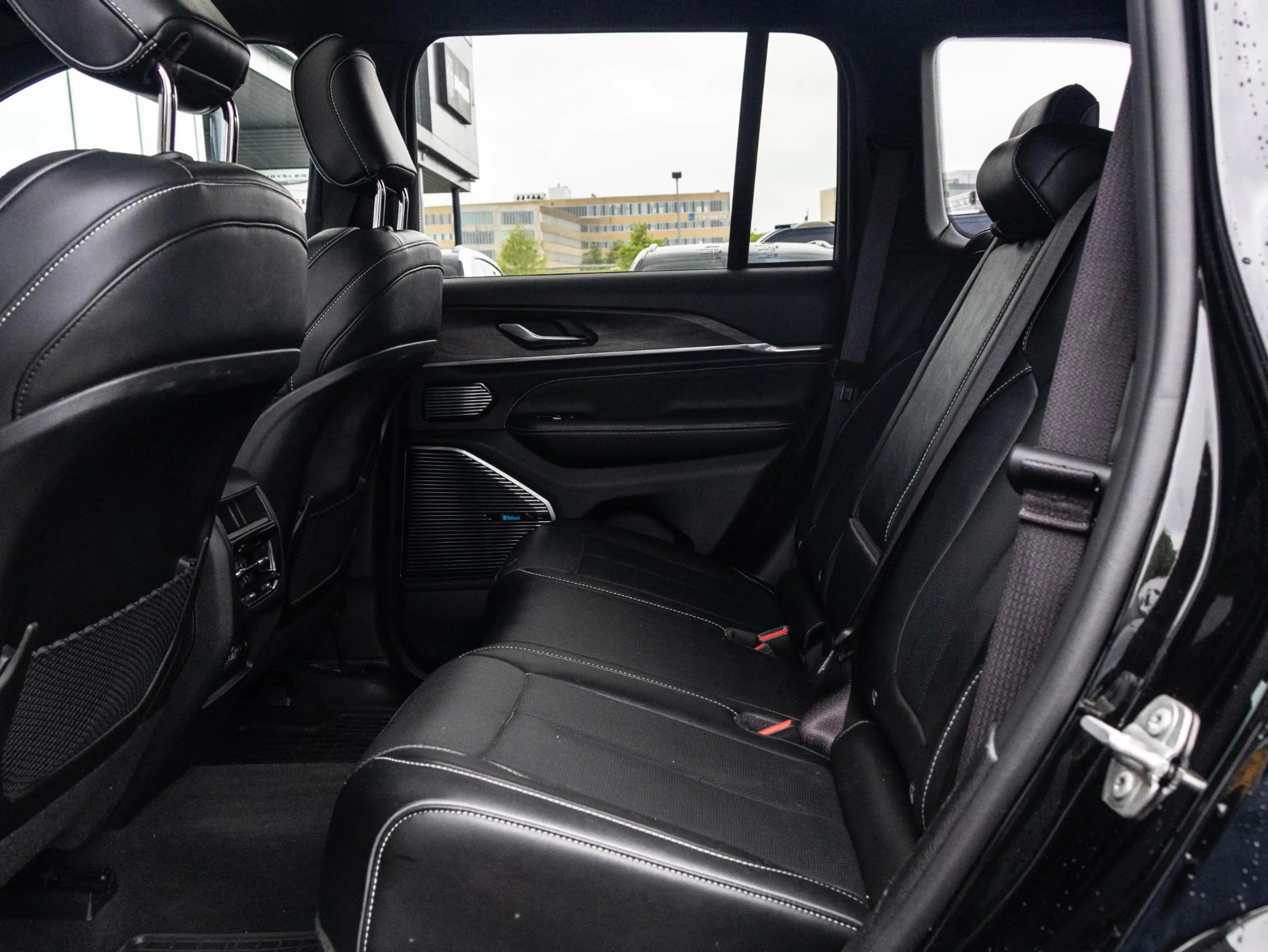 Jeep Grand Cherokee 2.0 Executive 4xe | Luchtvering | Pano-dak | Passe — photo 10