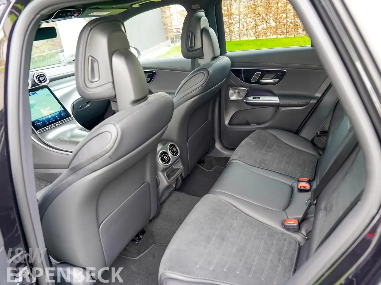 Mercedes-Benz GLC 300 GLC 300 de 4MATIC AMG Night-Paket 360Grad AHK 17