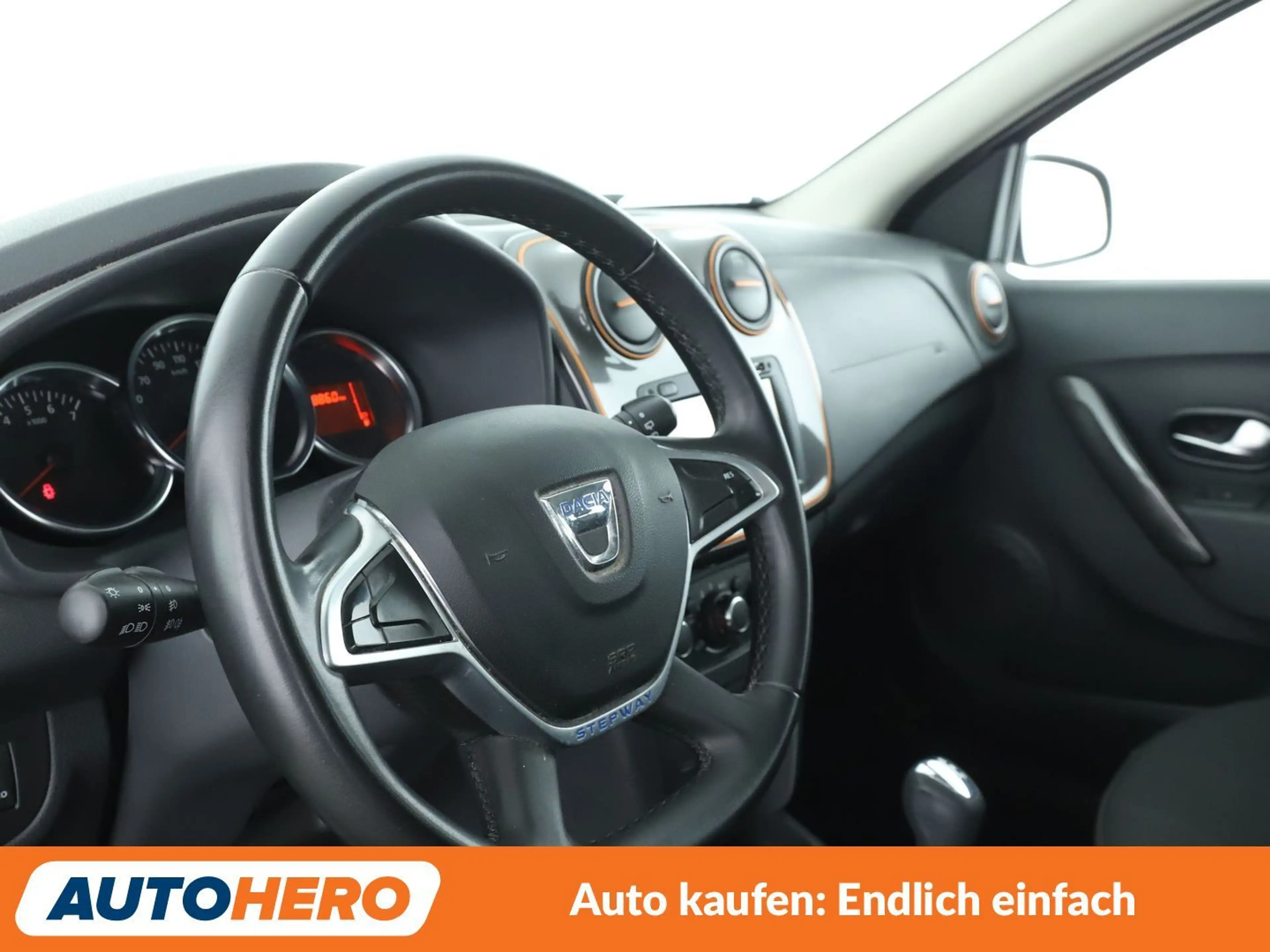 Dacia Logan 0.9 TCe Stepway Celebration Aut.*NAVI*CAM*PDC* — photo 11