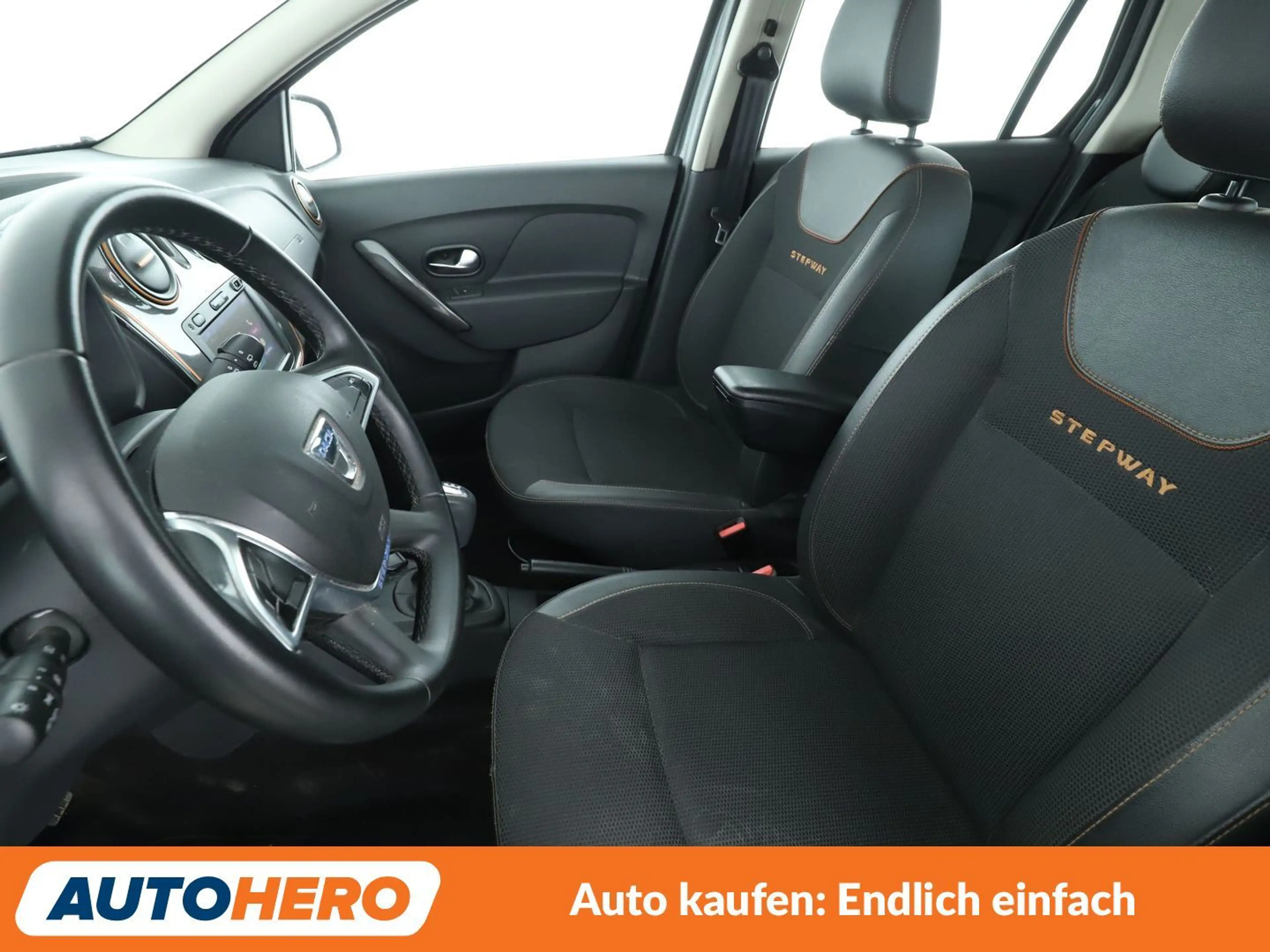 Dacia Logan 0.9 TCe Stepway Celebration Aut.*NAVI*CAM*PDC* — photo 10