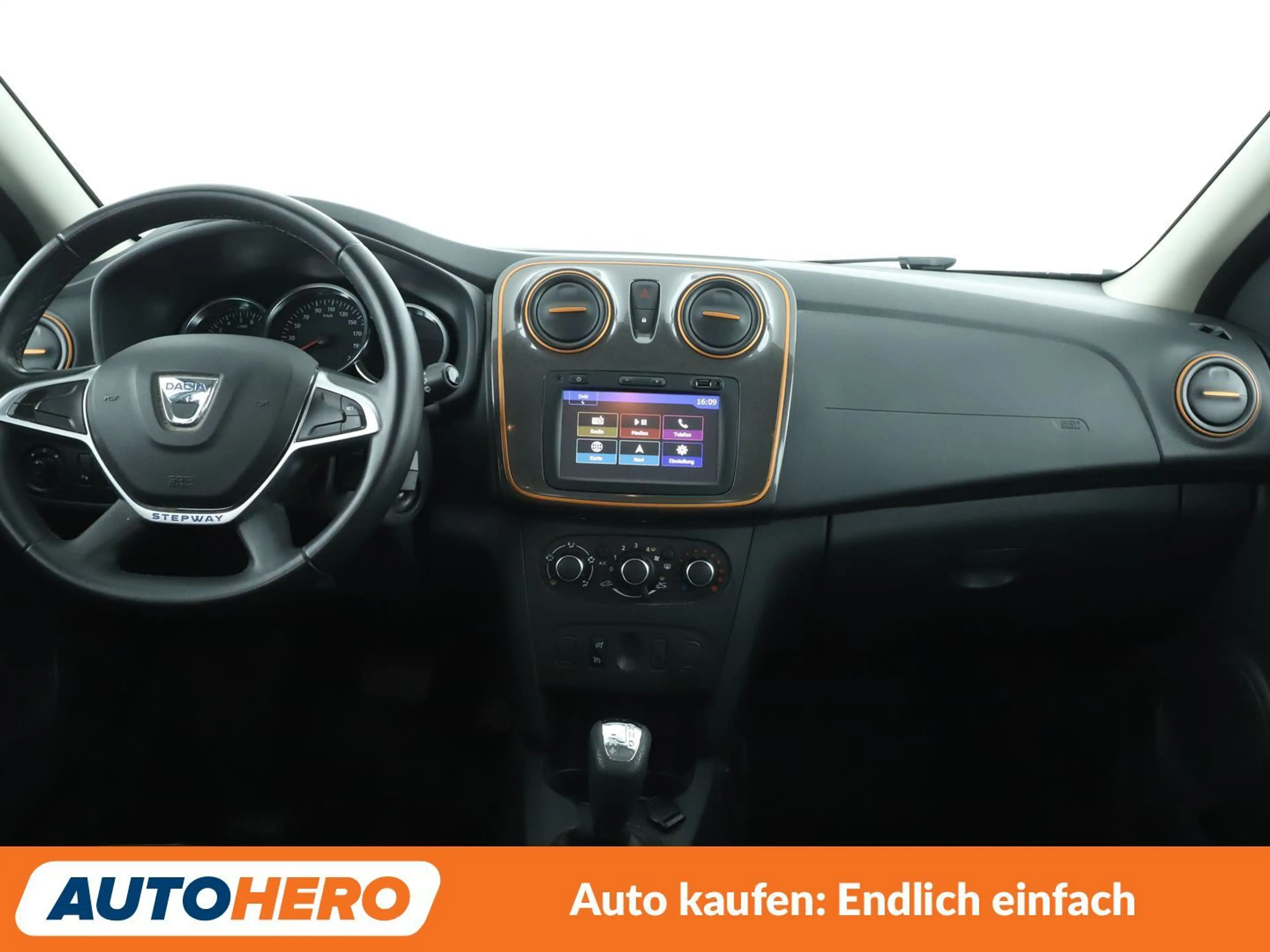 Dacia Logan 0.9 TCe Stepway Celebration Aut.*NAVI*CAM*PDC* — photo 12