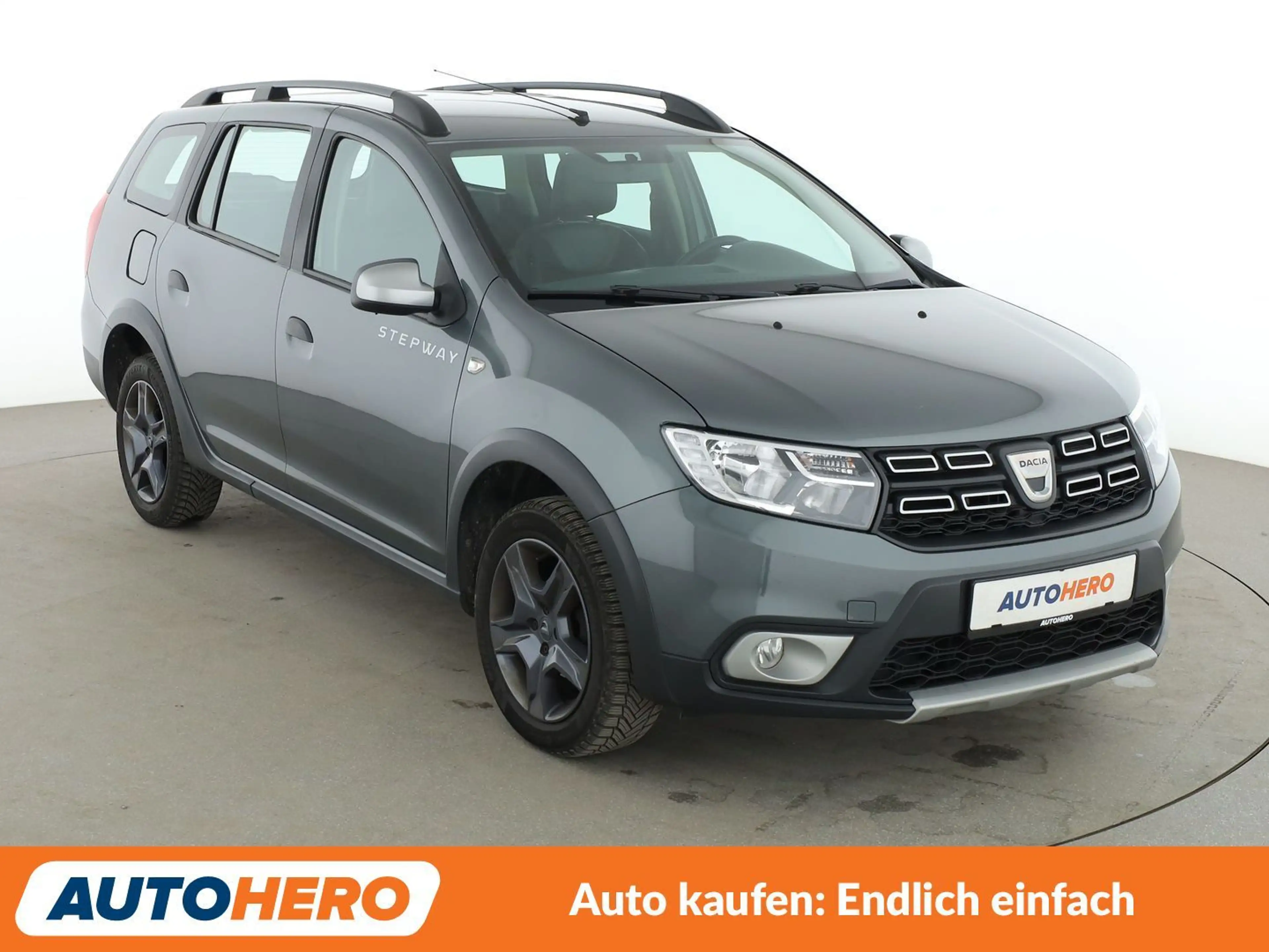 Dacia Logan 0.9 TCe Stepway Celebration Aut.*NAVI*CAM*PDC* — photo 8