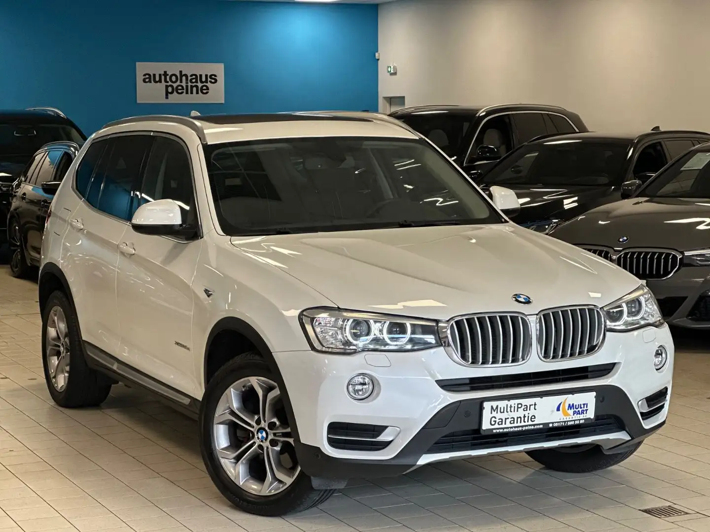 BMW X3 xD20dAut/NaviBus/Xen/Panor/Kamer/Temp/xLine Weiß - 1