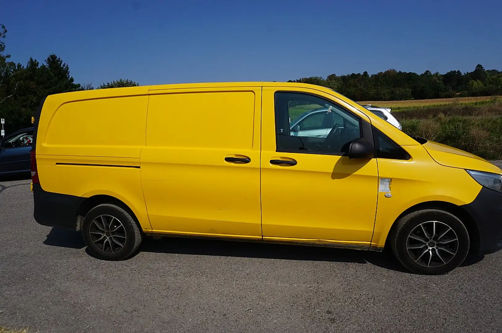 Mercedes-Benz Vito Vito  109 CDI lang Gelb - 2