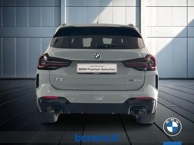 BMW X3 view 7