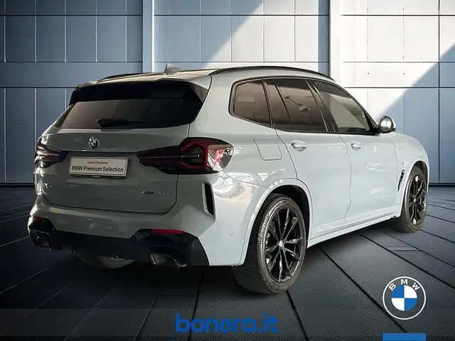 BMW X3 view 6