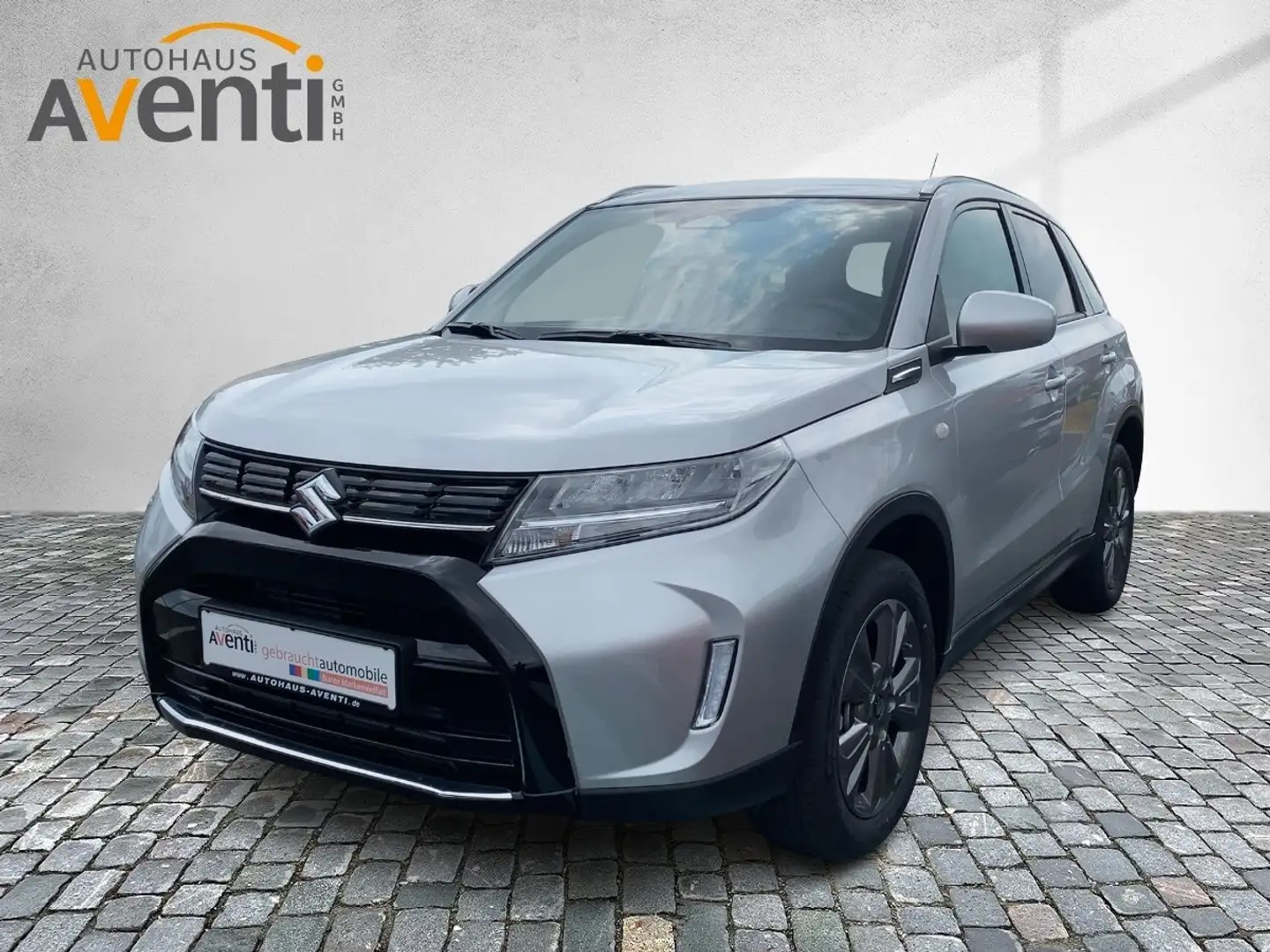 Suzuki Vitara Comfort *4WD*ACC*SpurH*SpurW*LED*Navi* Silber - 2