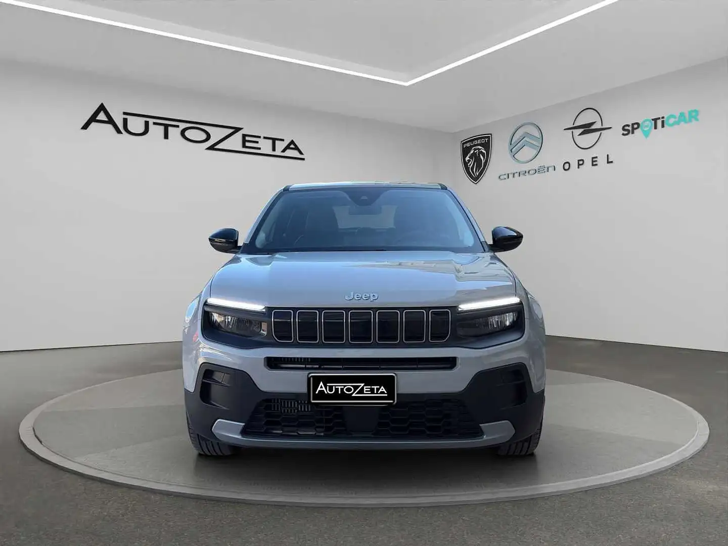 Jeep Avenger 1.2 Turbo Altitude Gris - 2