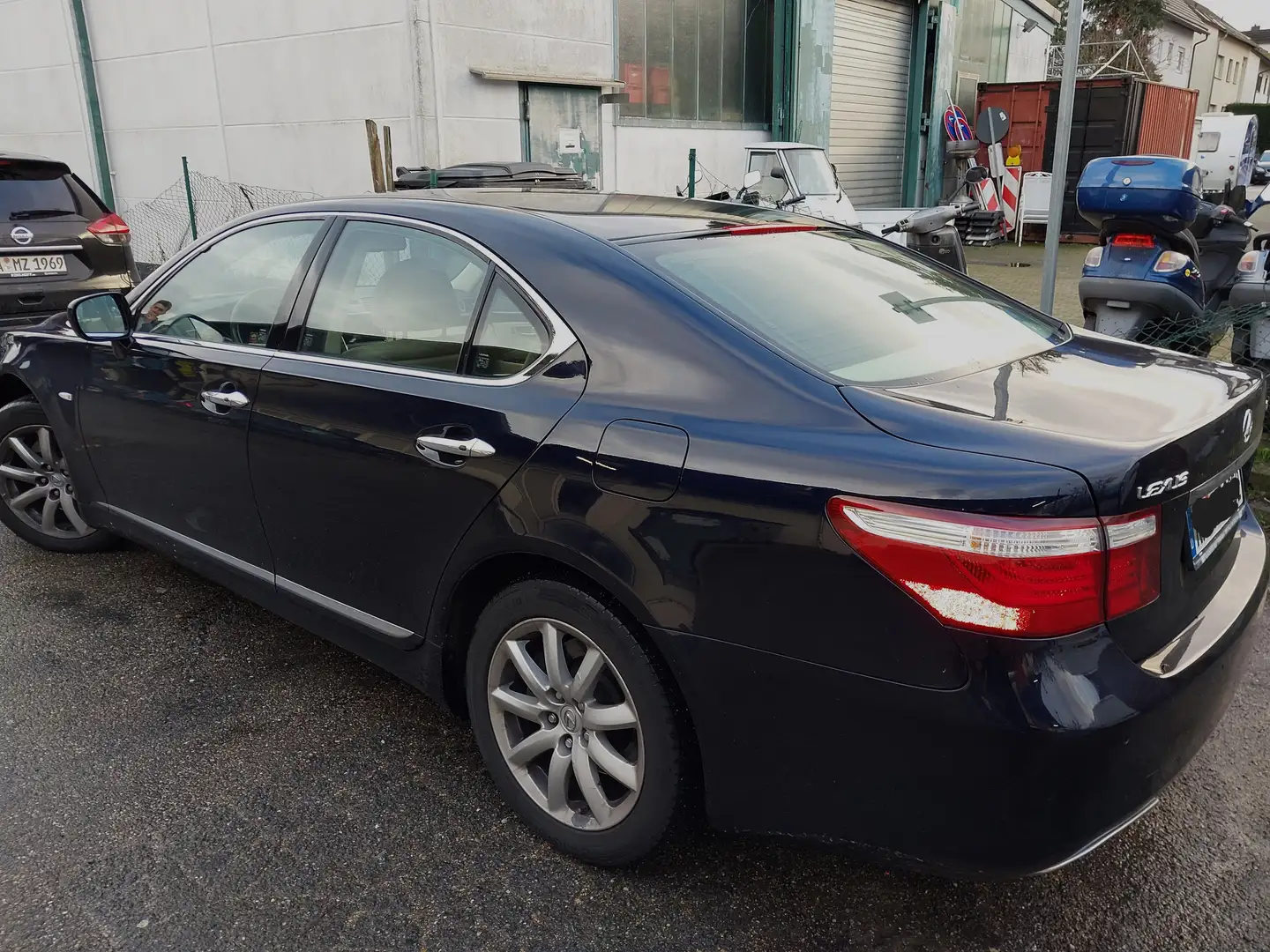 Lexus LS 460 LS 460 Ambience und Impression Mavi - 2