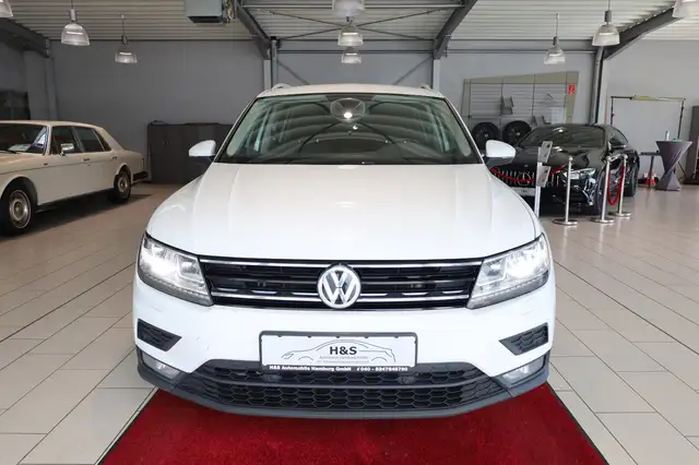 Volkswagen Tiguan view 10