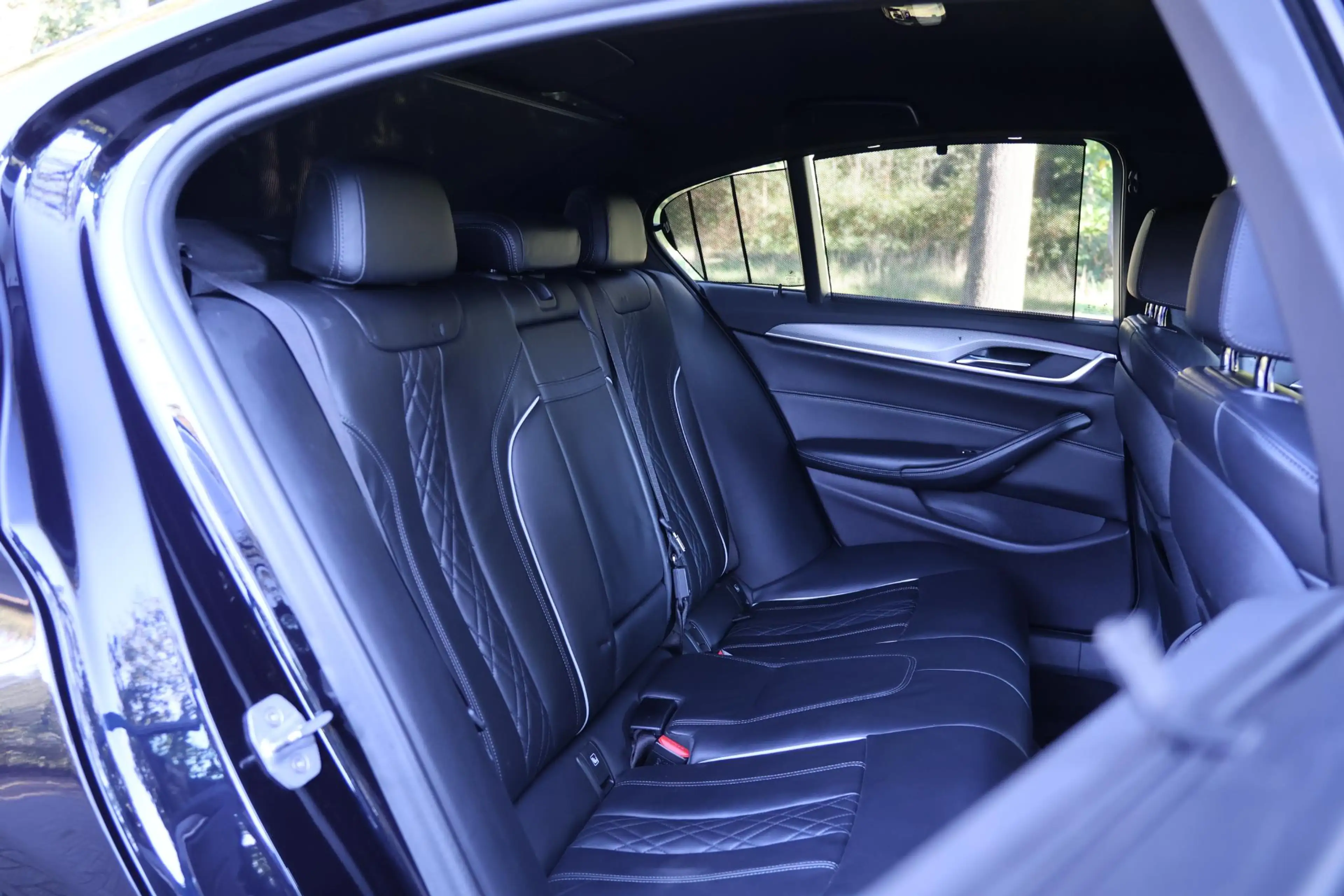 BMW M550 5-serie M550i xDrive Executive M-Sport | Merino le — photo 25