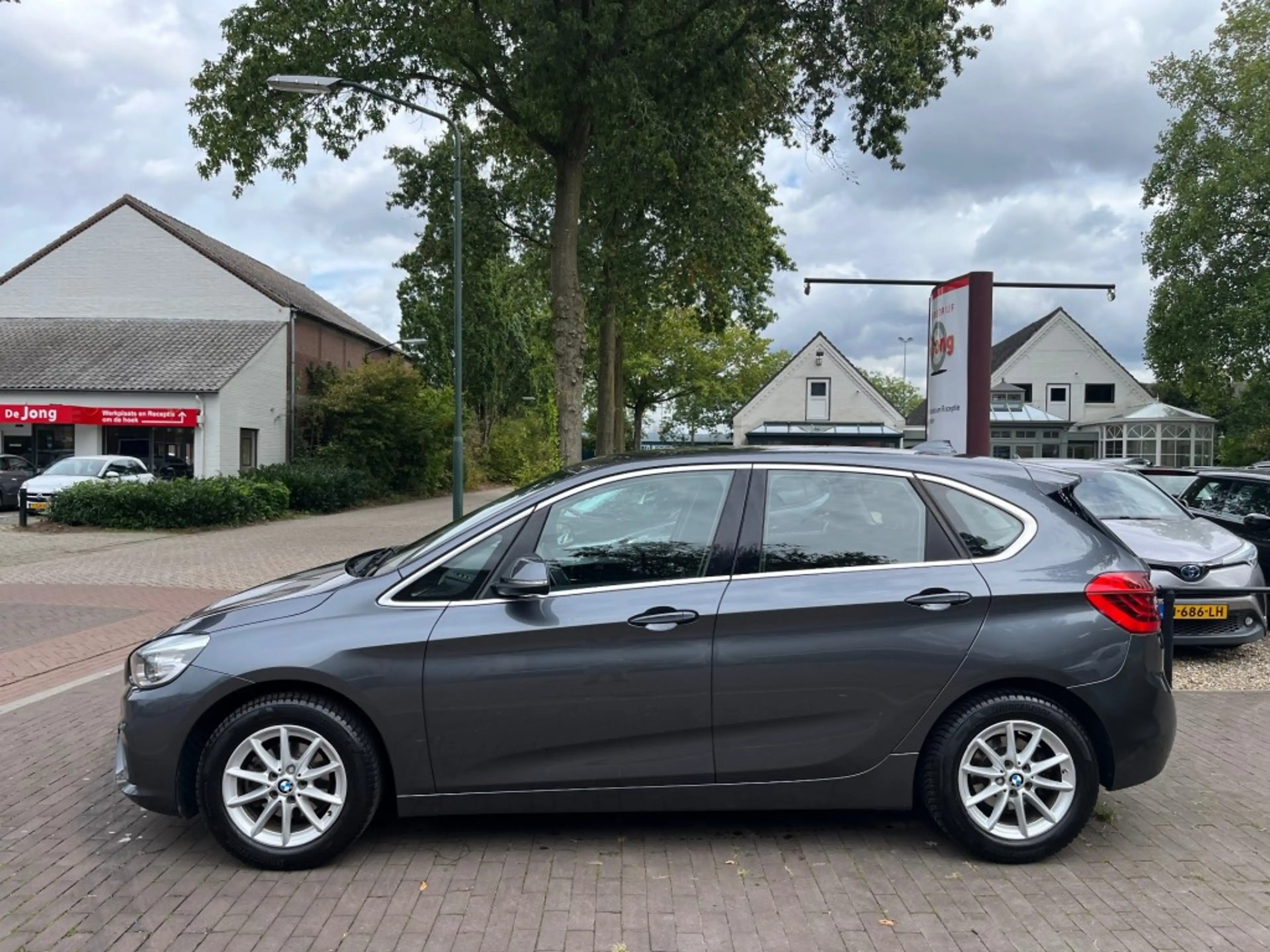 BMW 216 216I CENTENNIAL EXECUTIVE — photo 3