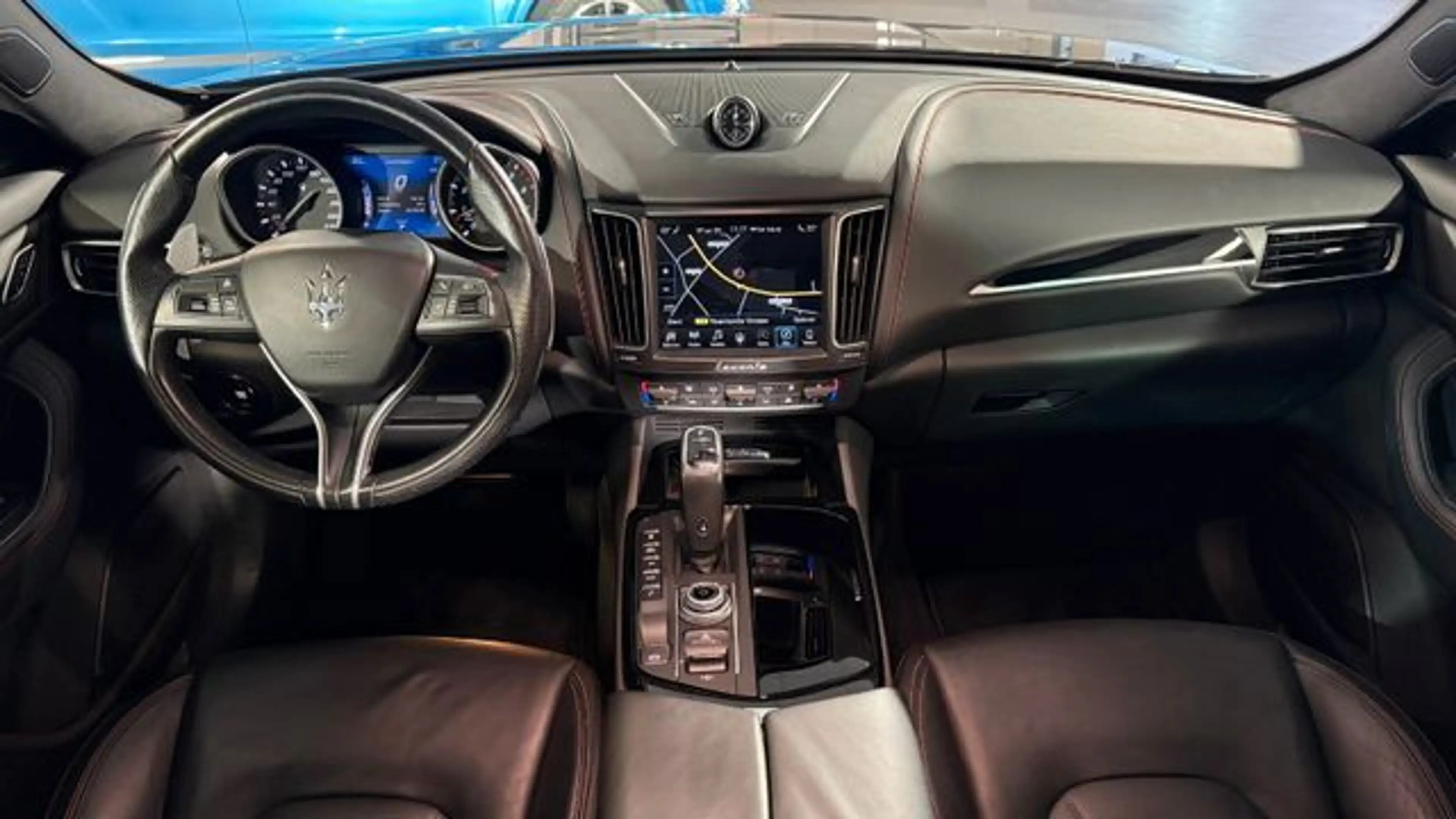 Maserati Levante 3.0 V6 Q4 Gran Lusso Pano Keyless 1.Hd — photo 11