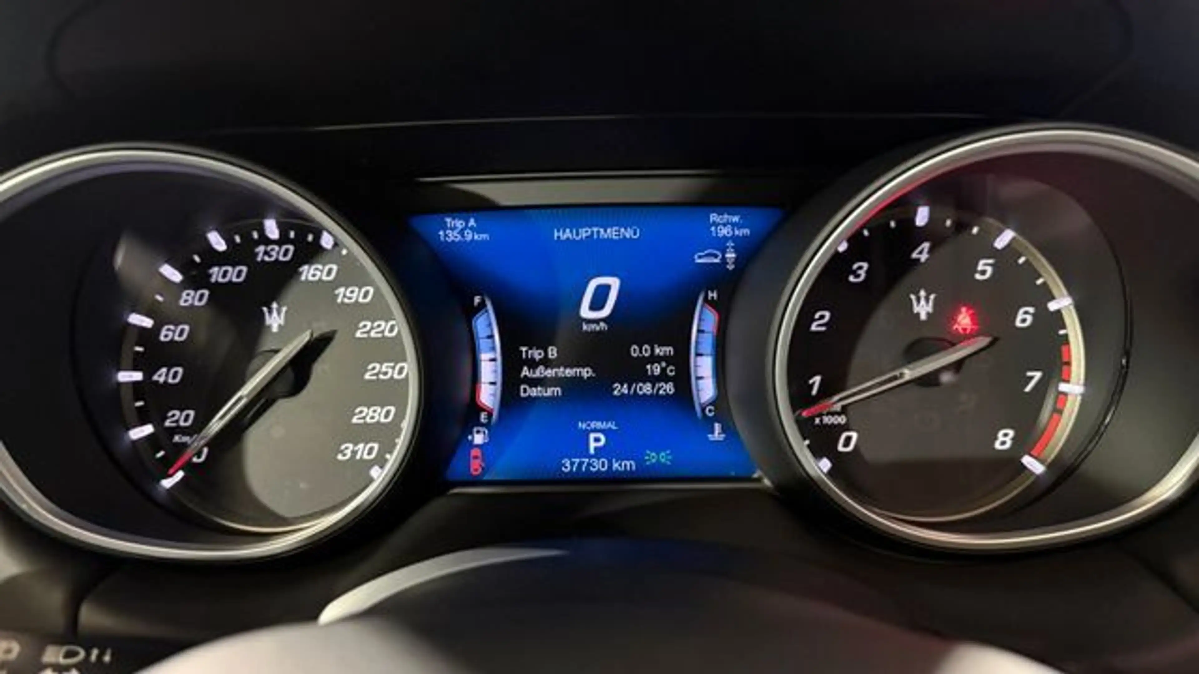 Maserati Levante 3.0 V6 Q4 Gran Lusso Pano Keyless 1.Hd — photo 13