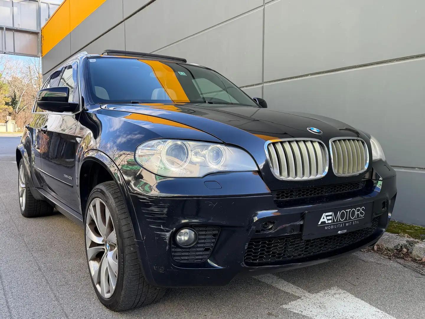 BMW X5 // M-PAKET // PANO // KREDIT // Blau - 1