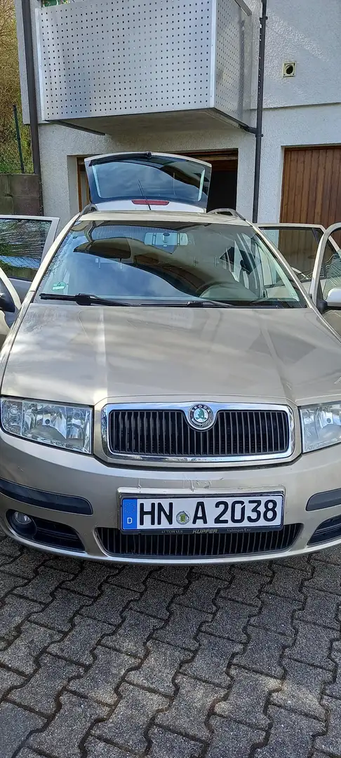 Skoda Fabia Gold - 1