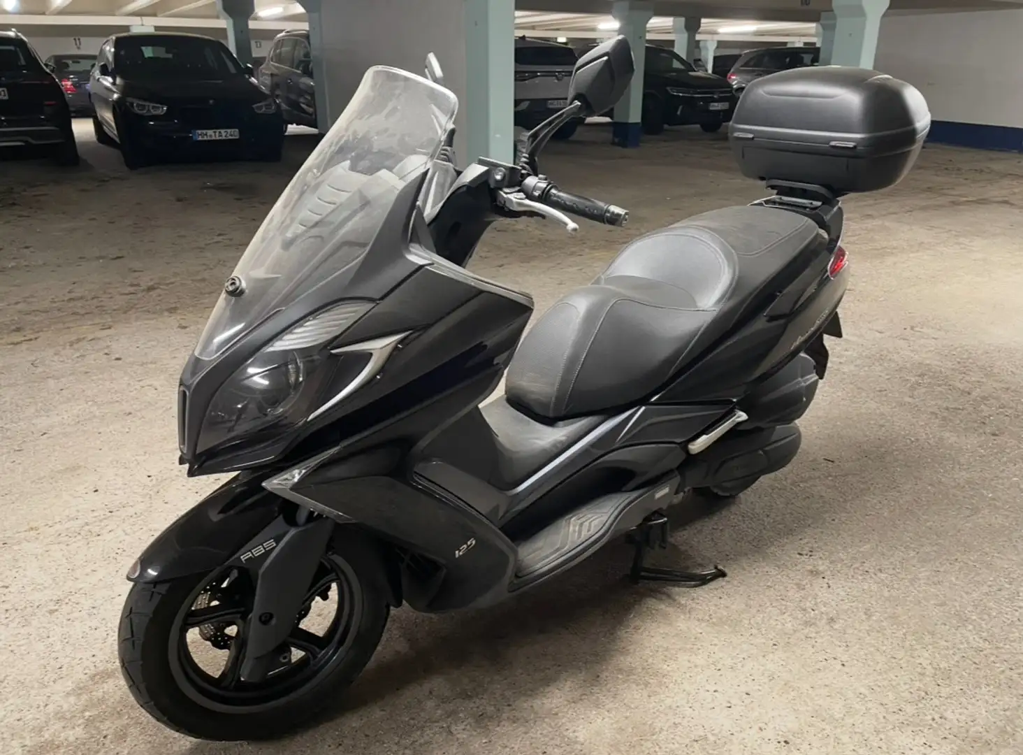 Kymco Downtown 125i Gris - 1