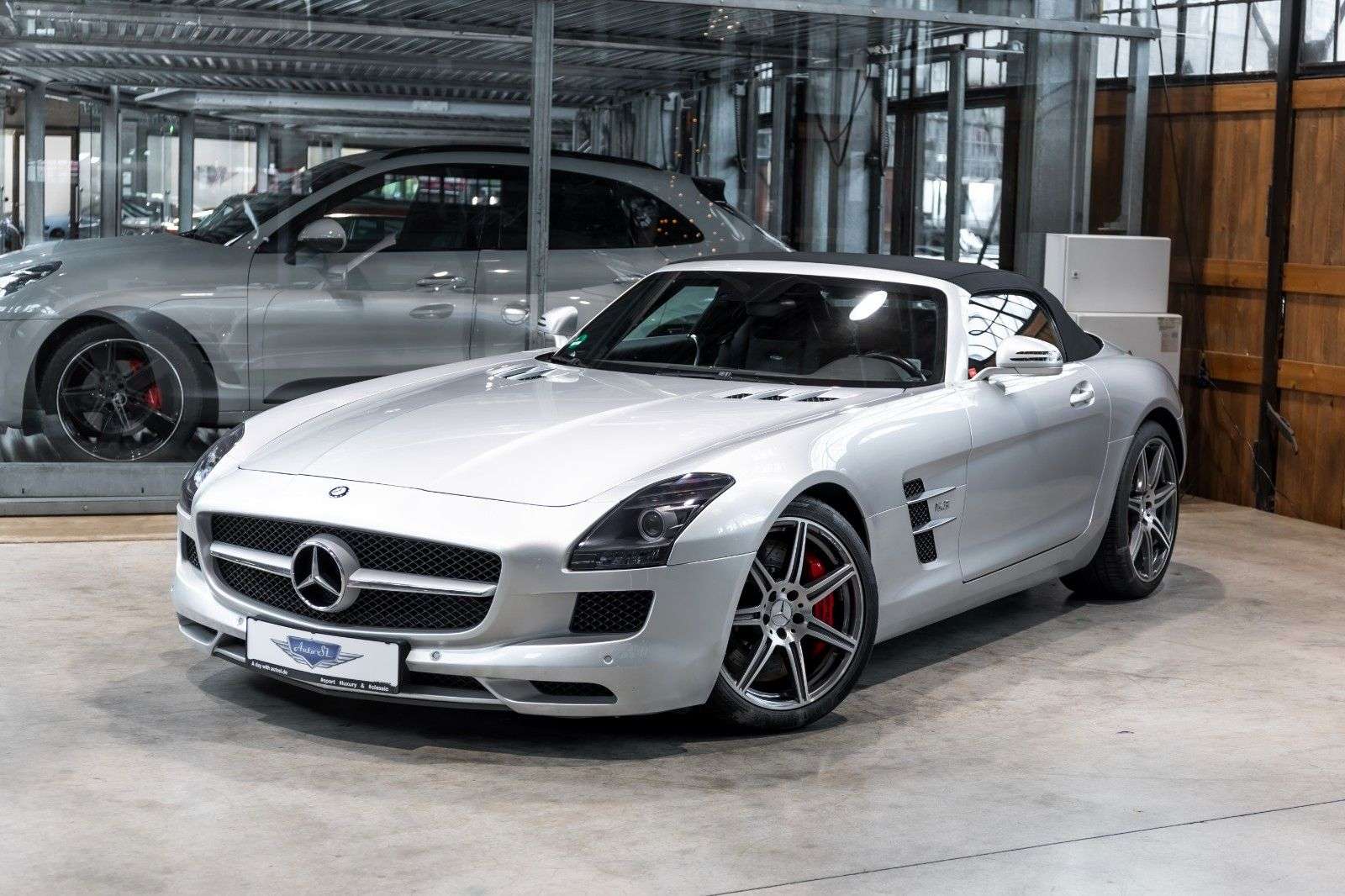 Second hand Mercedes Benz Sls Amg 
